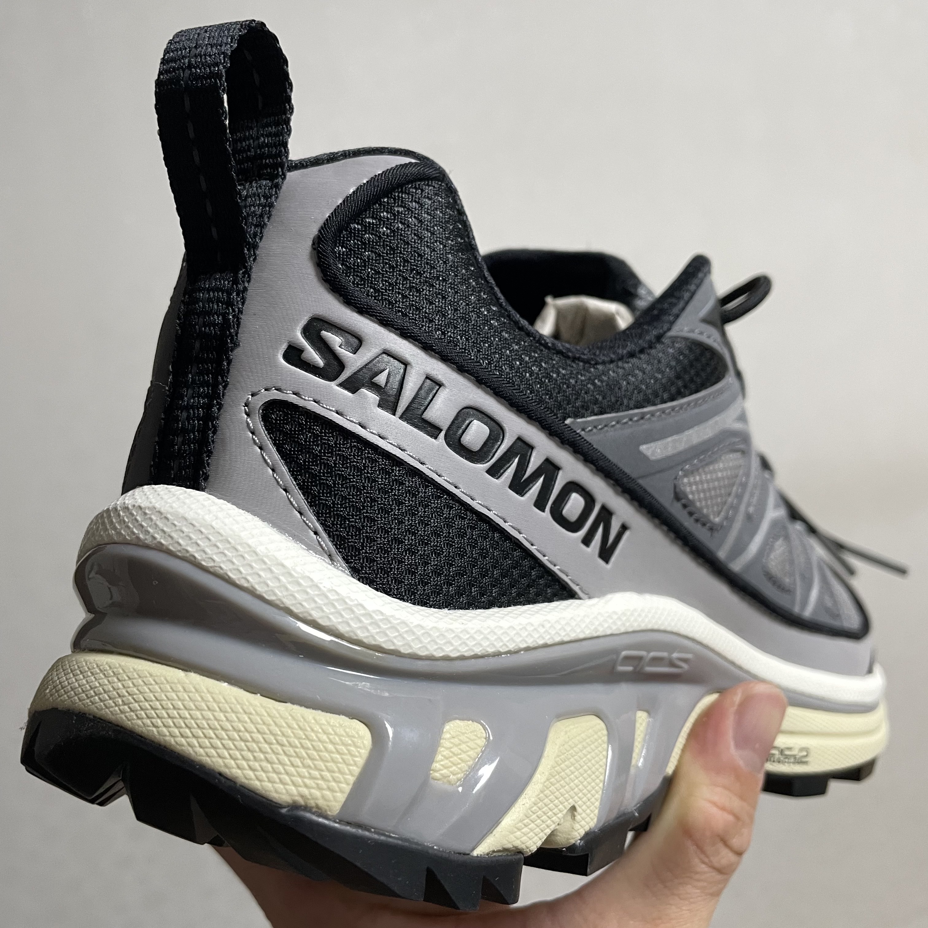 Salomon XT-6 Expanse Alloy Quiet Shade 착용 스타일 - 5
