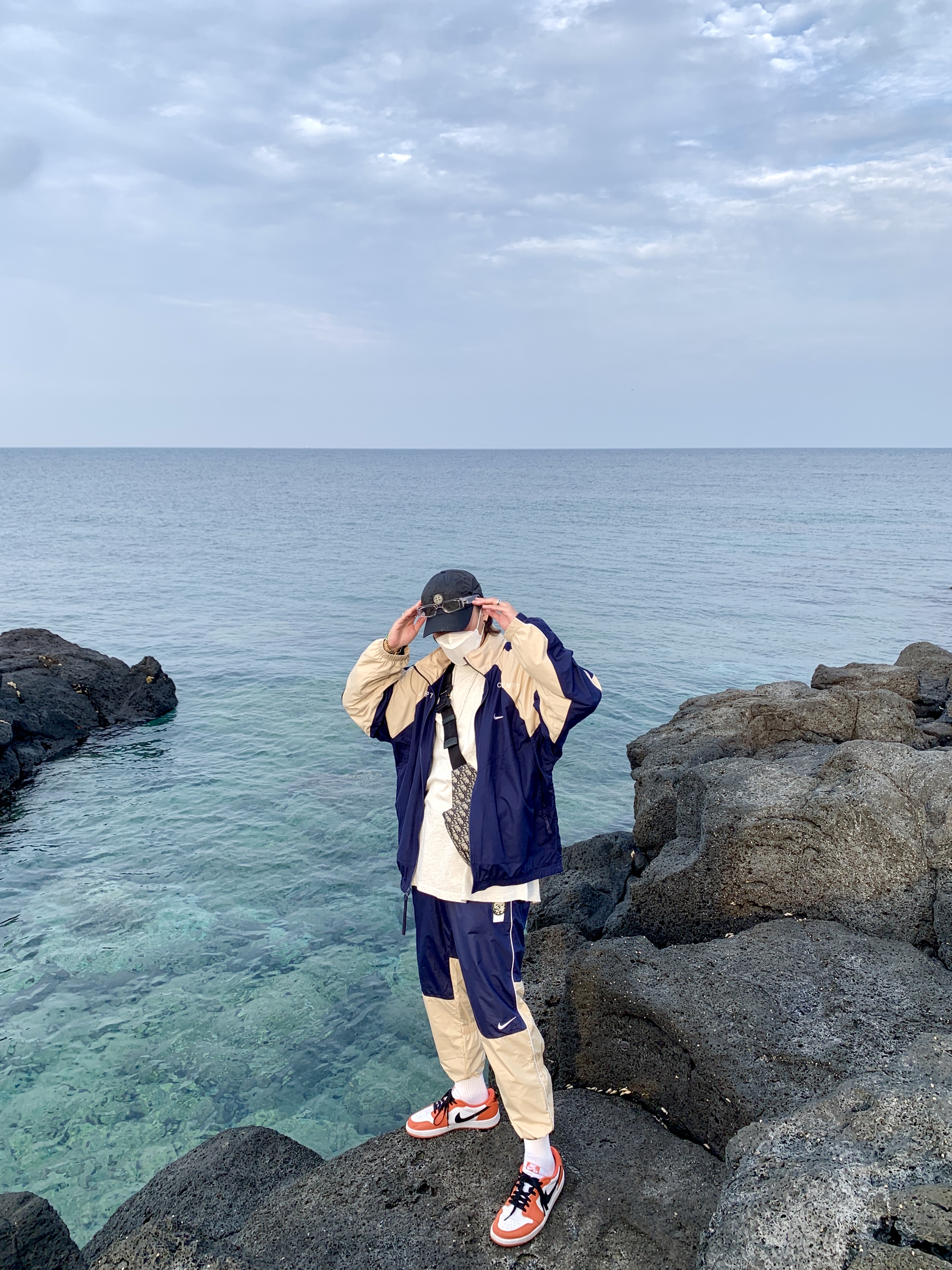 Nike x Cav Empt Track Jacket Navy, Nike x Cav Empt Track Pants Navy 착용 스타일