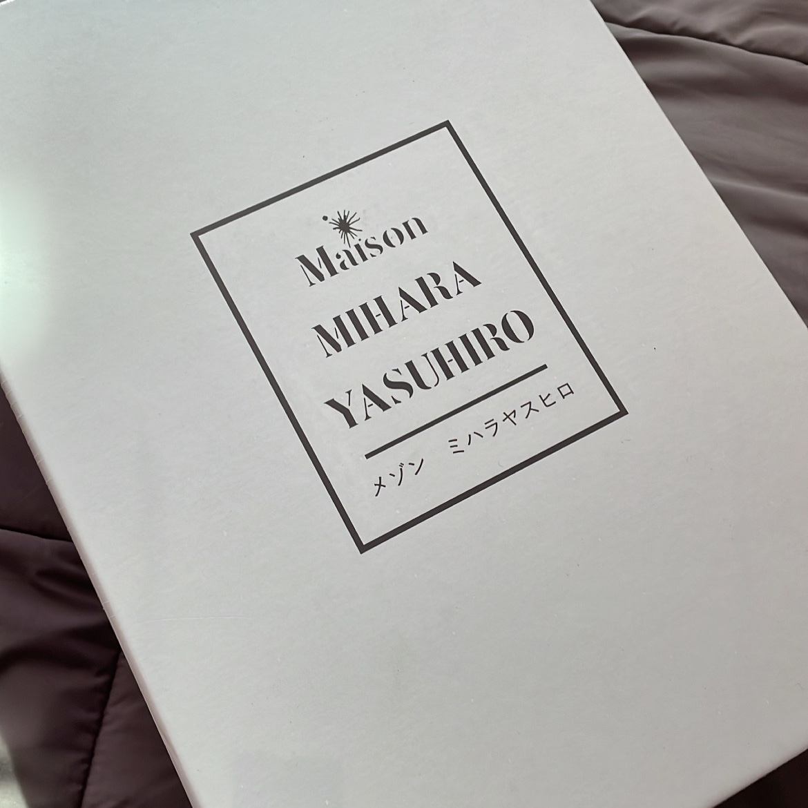 Maison Mihara Yasuhiro Hank VL OG Sole Canvas Low-top Sneakers Black 착용 스타일 - 2