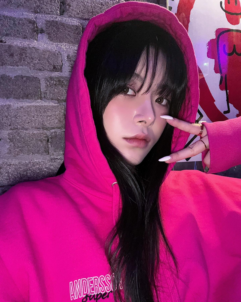 KREAM 프로필 이미지