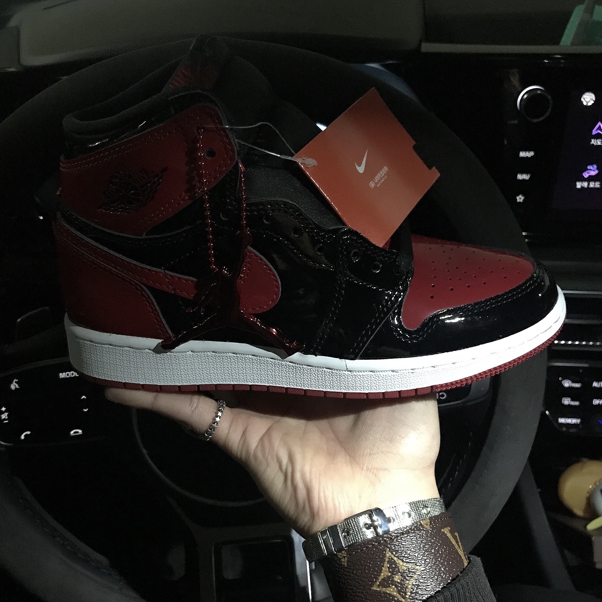 (GS) Jordan 1 Retro High OG Patent Bred 착용 스타일