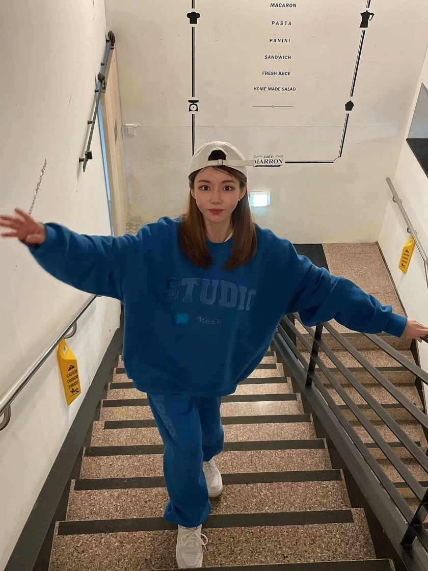 #1993스튜디오 해시태그 STYLE | KREAM