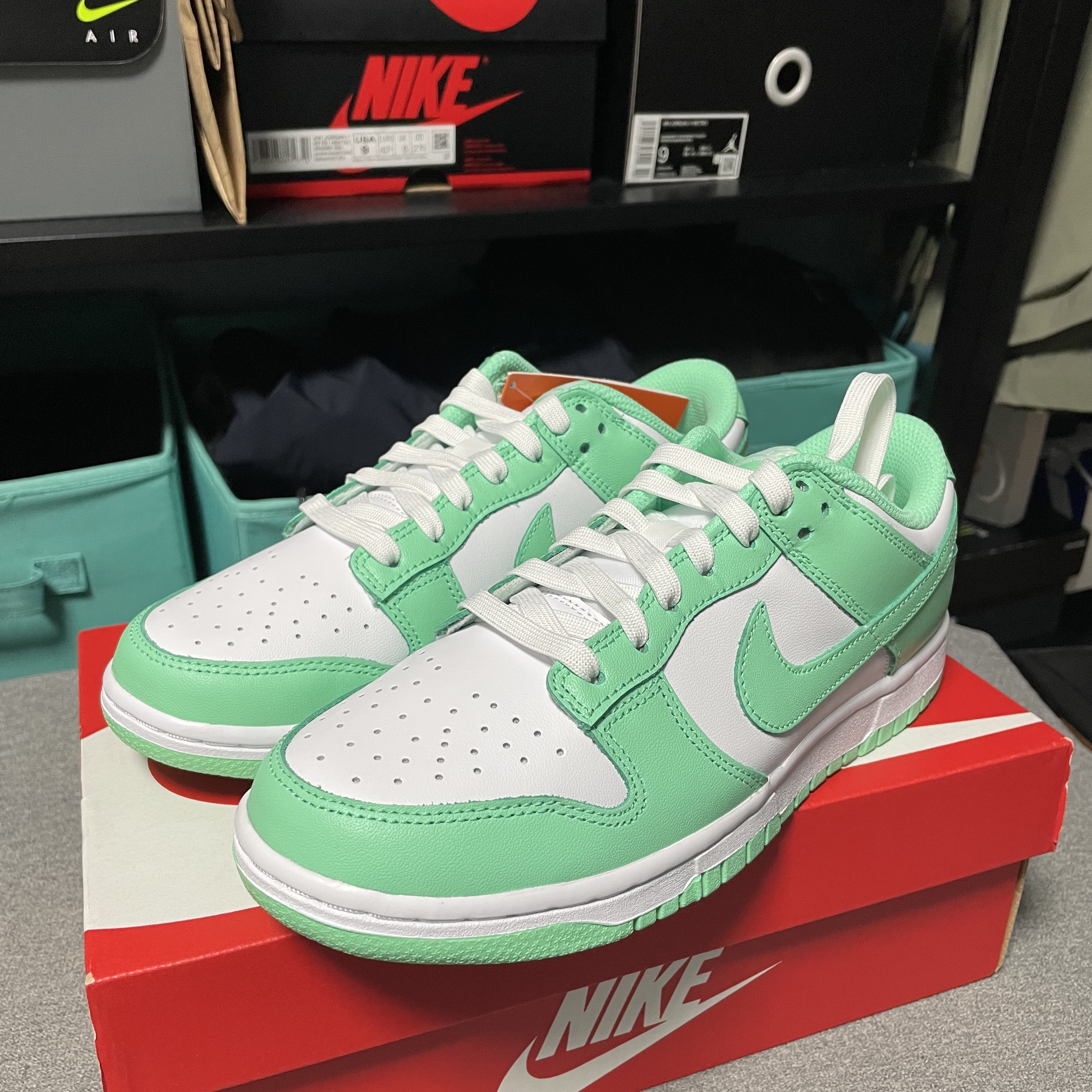 (W) Nike Dunk Low Green Glow 착용 스타일