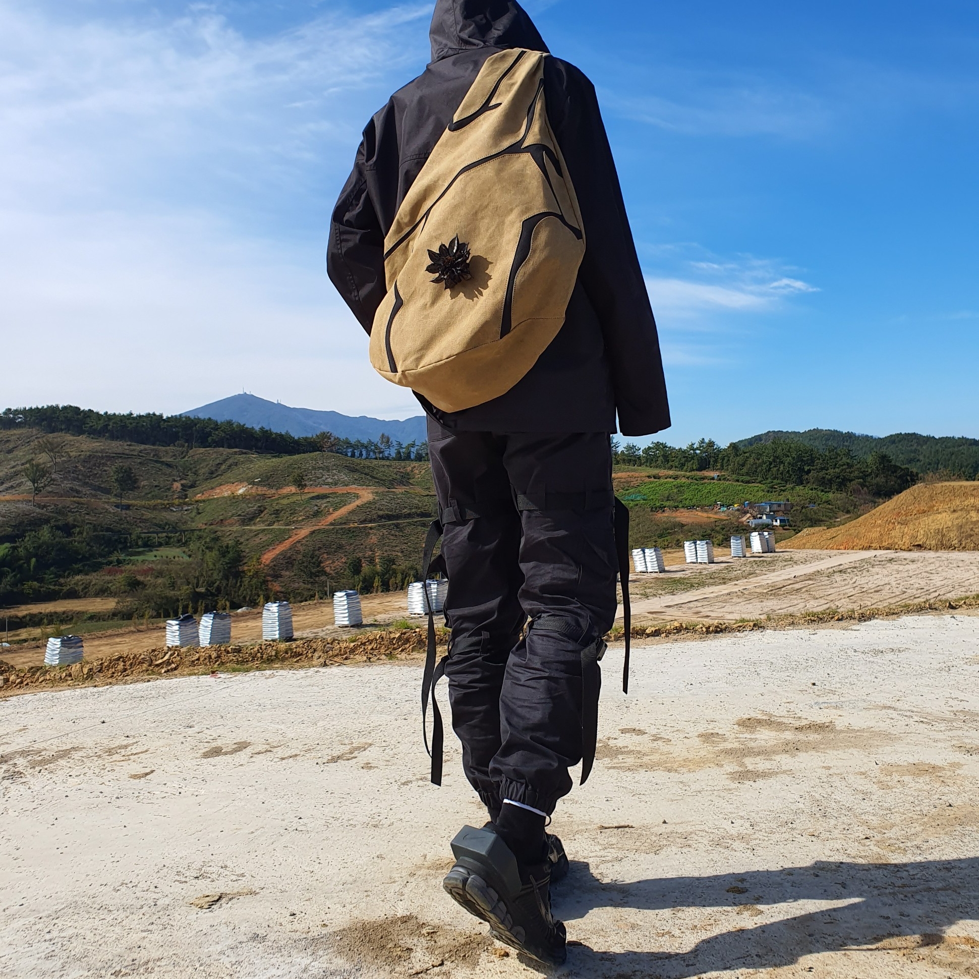 Nike x A-Cold-Wall Zoom Vomero 5 Black 착용 스타일