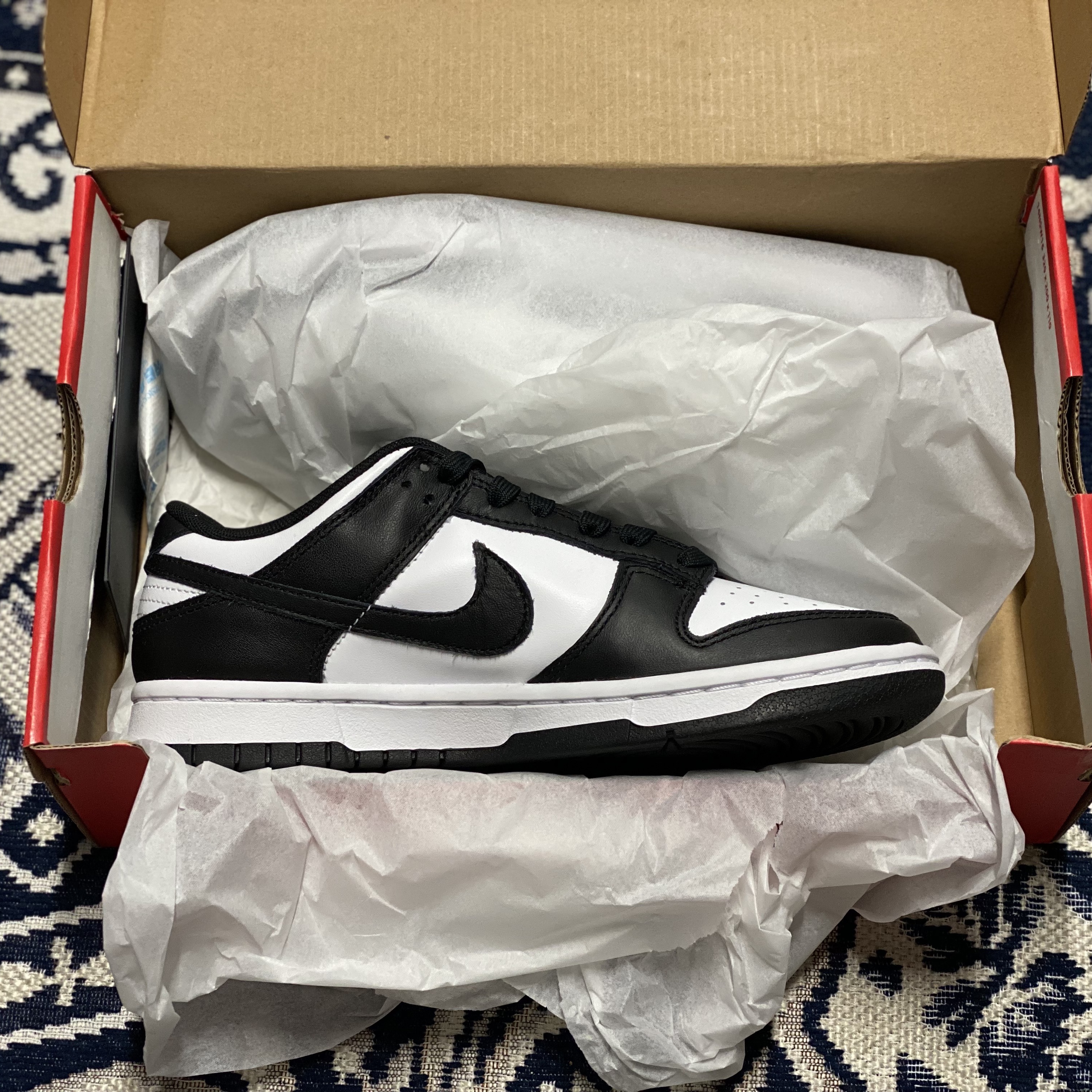 Nike Dunk Low Retro Black 착용 스타일 - 4