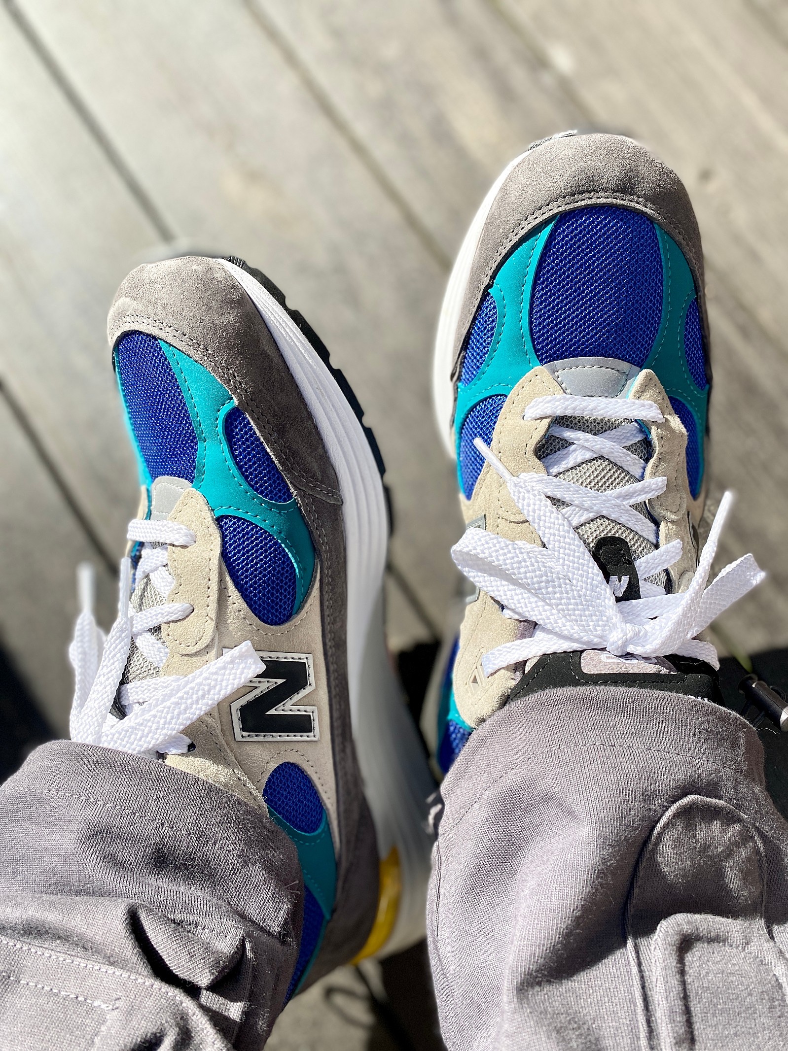 New Balance x Billy's 992 Made in USA Grey Blue Teal 착용 스타일