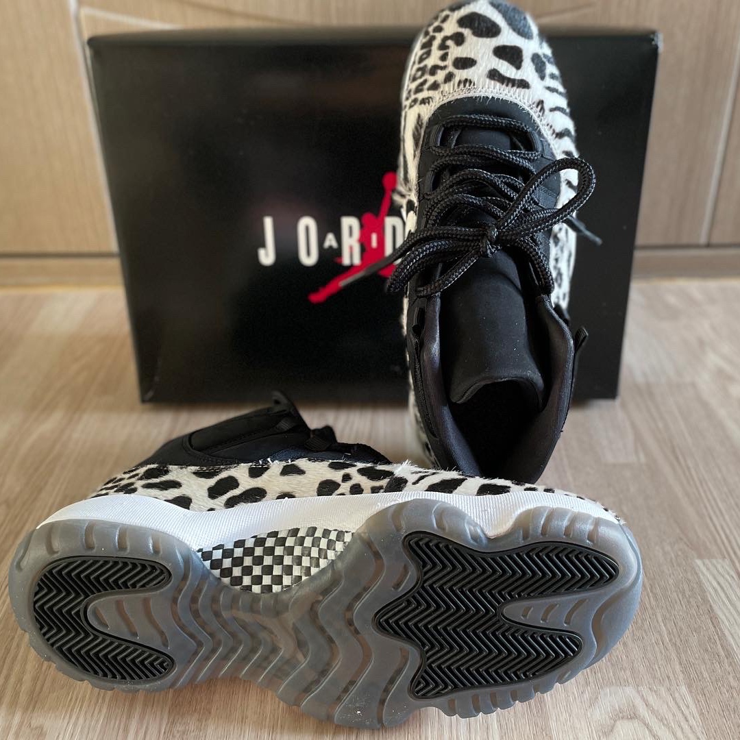 (W) Jordan 11 Retro Animal Instinct Black White 착용 스타일 - 4