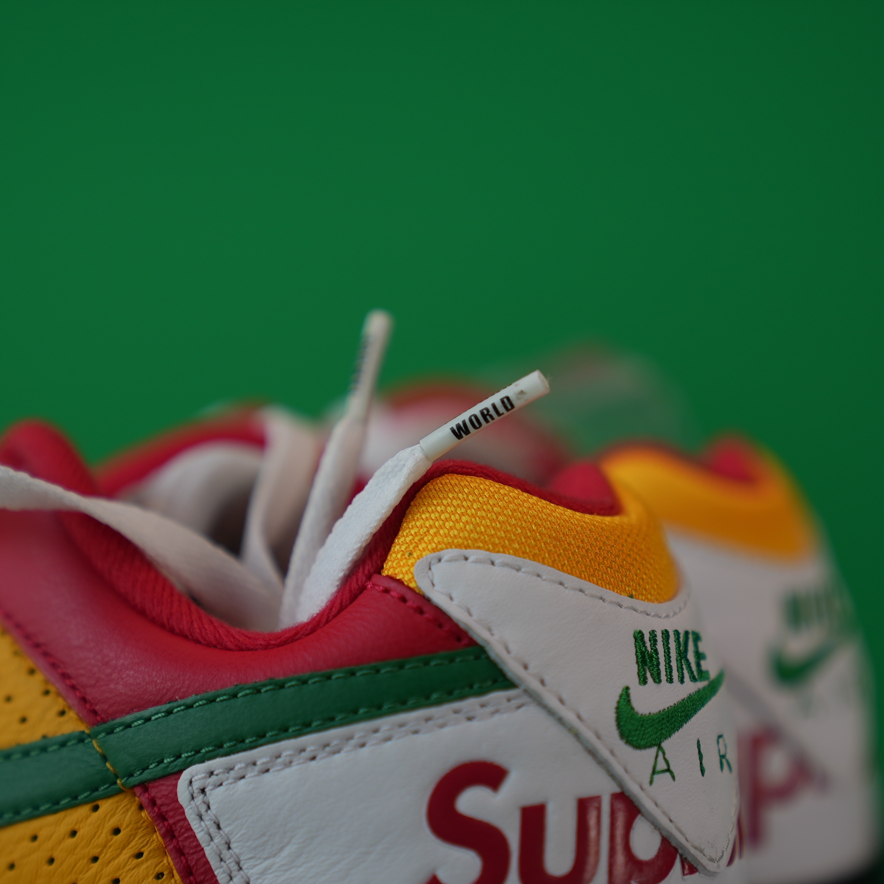Nike x Supreme Air Cross Trainer 3 Low White 착용 스타일 - 4