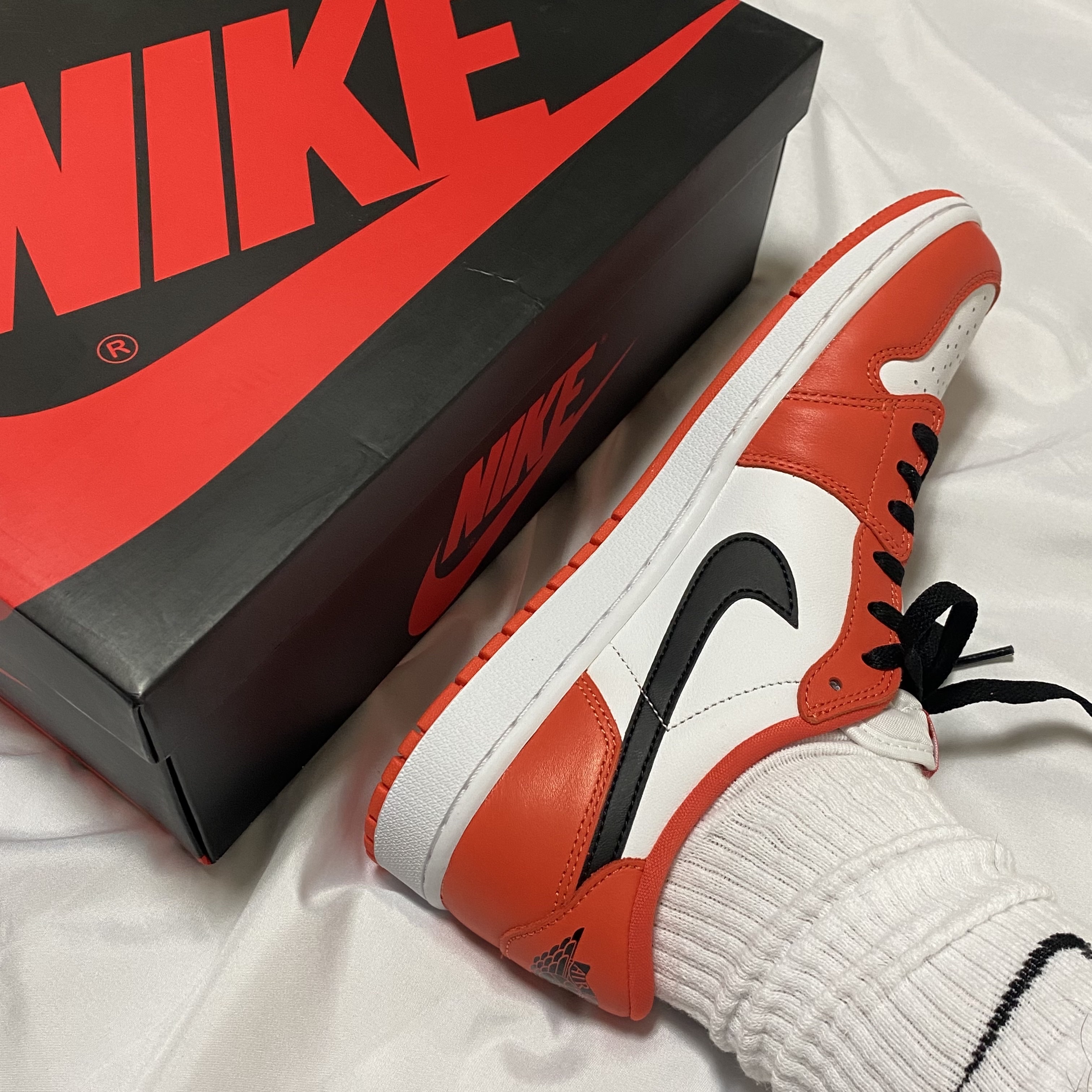(W) Jordan 1 Low OG Starfish 착용 스타일