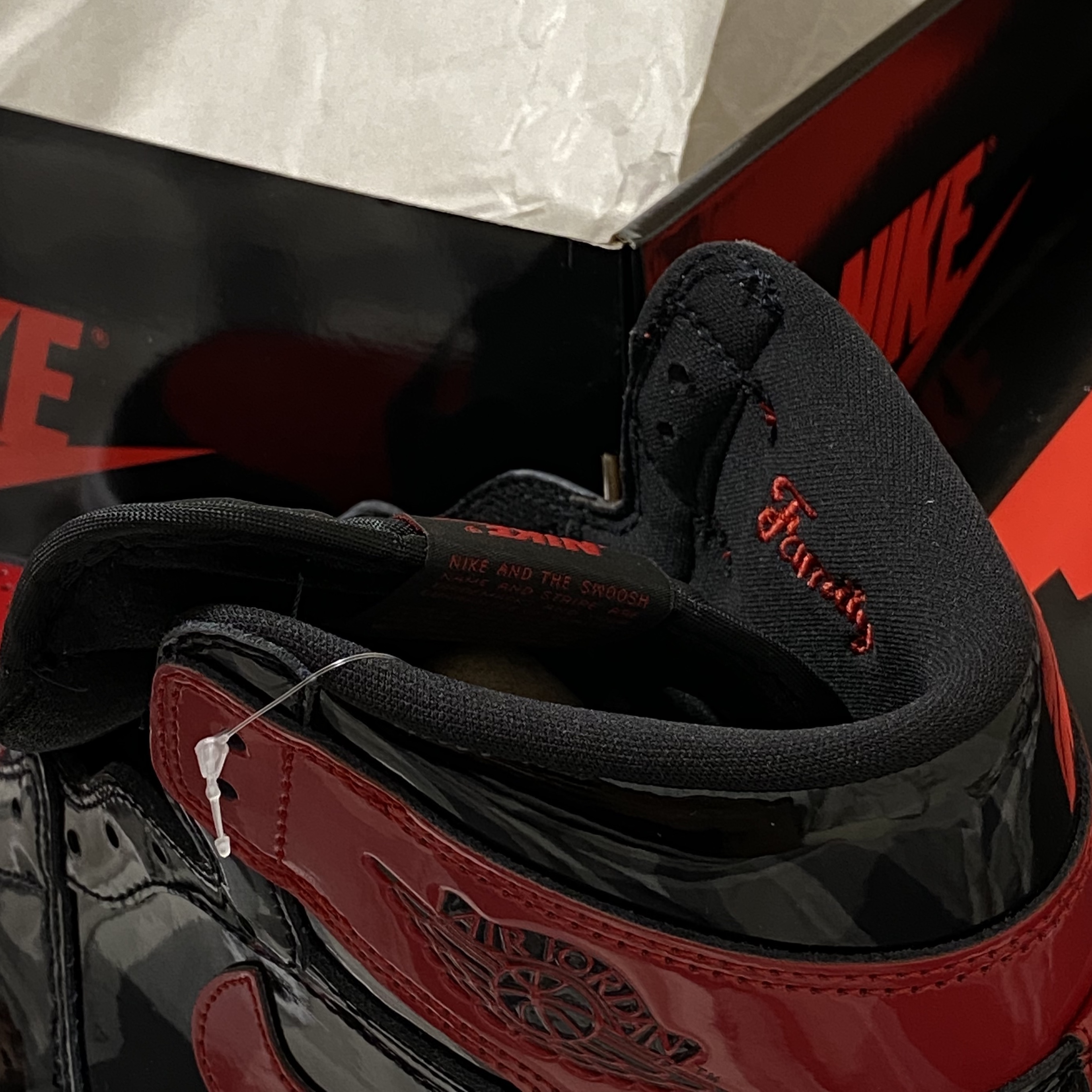 Jordan 1 Retro High OG Patent Bred 착용 스타일 - 2
