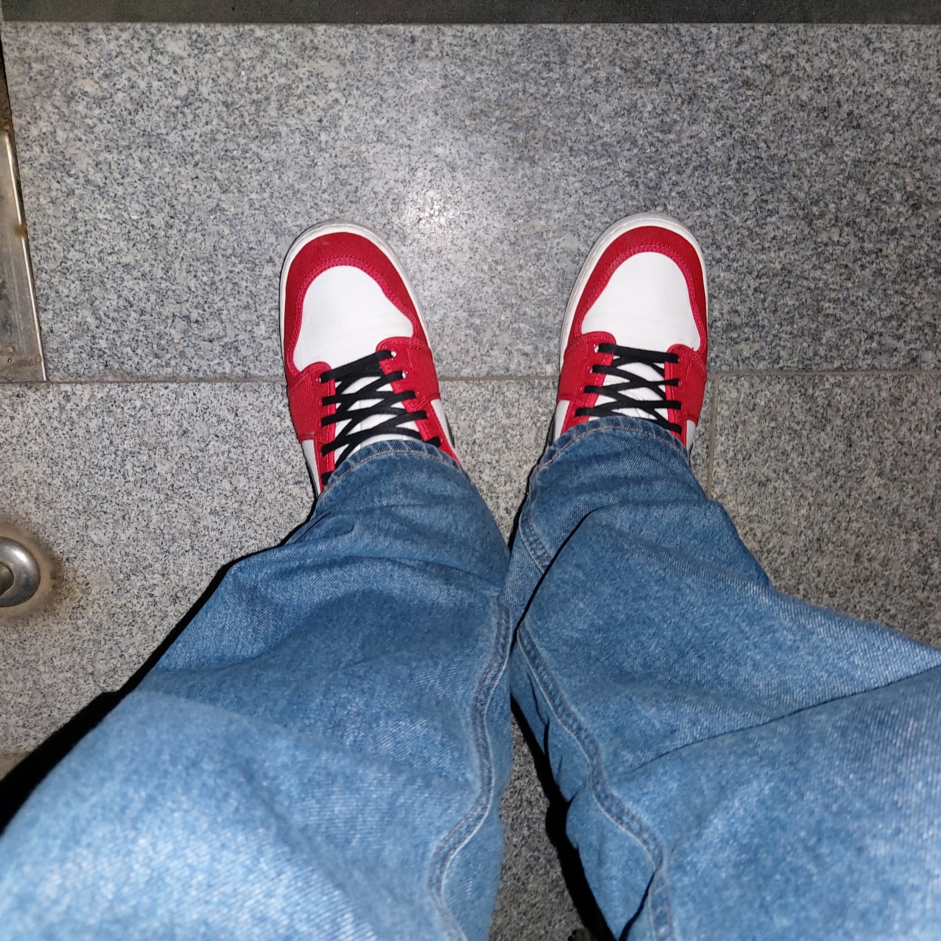Jordan 1 KO Chicago 2021 착용 스타일 - 1