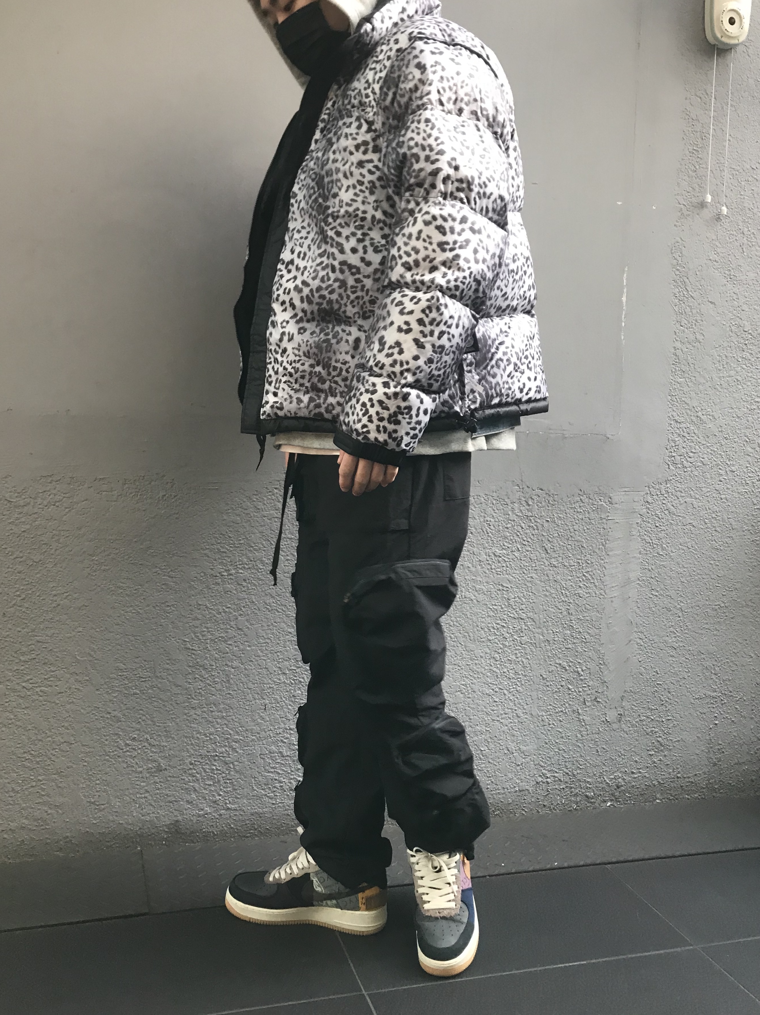 Nike x Travis Scott Air Force 1 Low Cactus Jack 착용 스타일 - 2