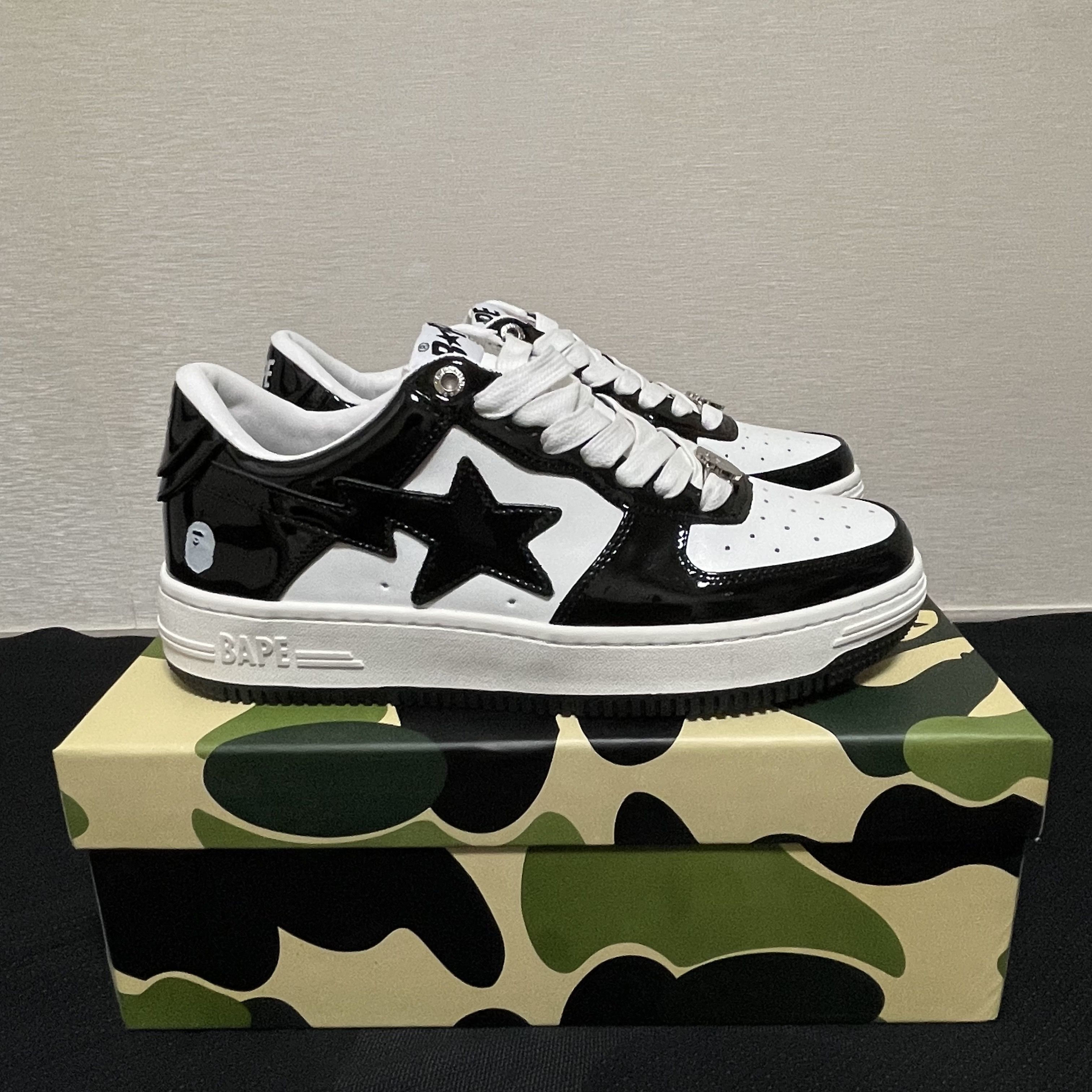 Adidas x BAPE Superstar 80s Green Camo 착용 스타일 - 1
