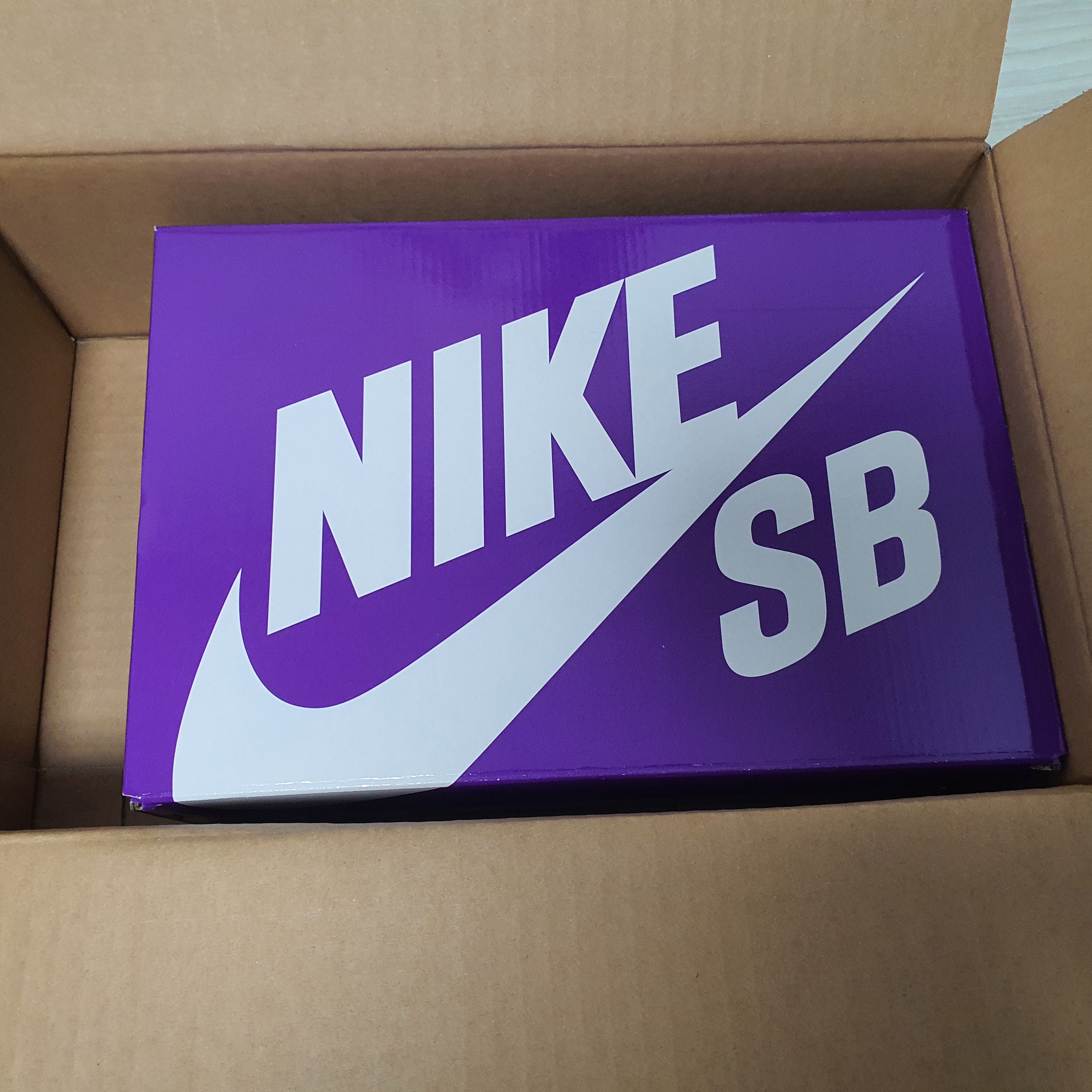 Nike SB Dunk Low Pro Pink Pig 착용 스타일 - 3