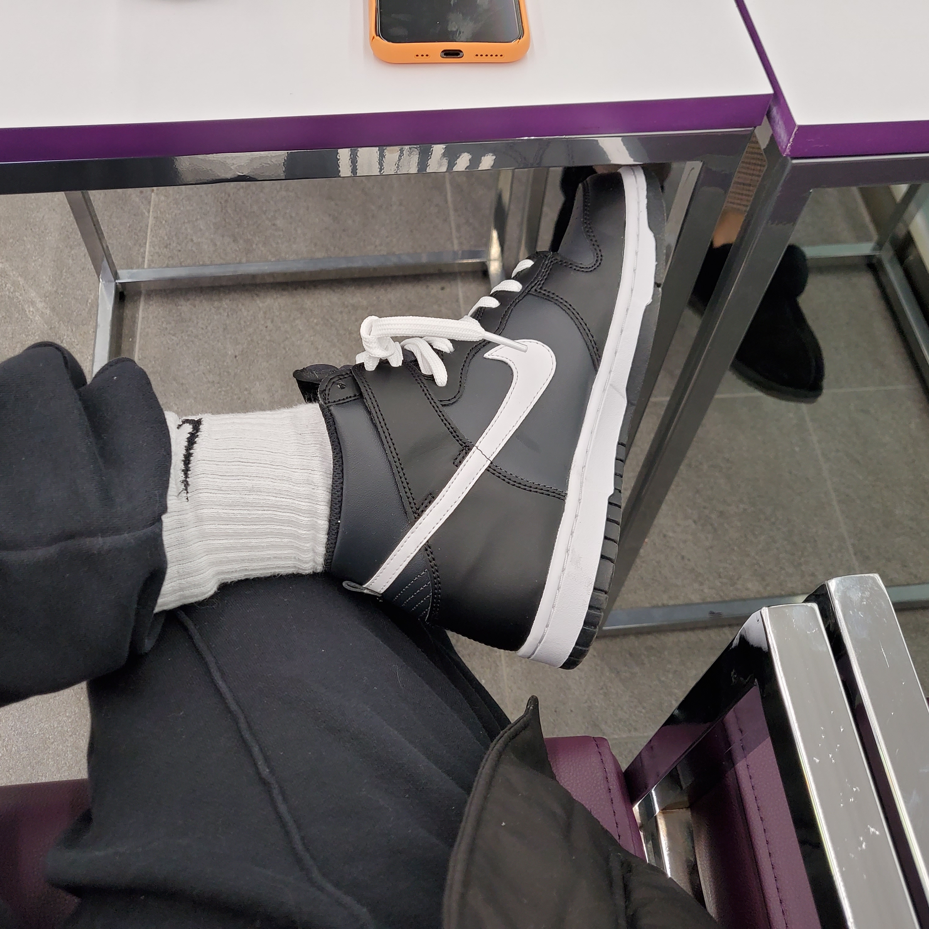 (GS) Nike Dunk High Anthracite 착용 스타일 - 2