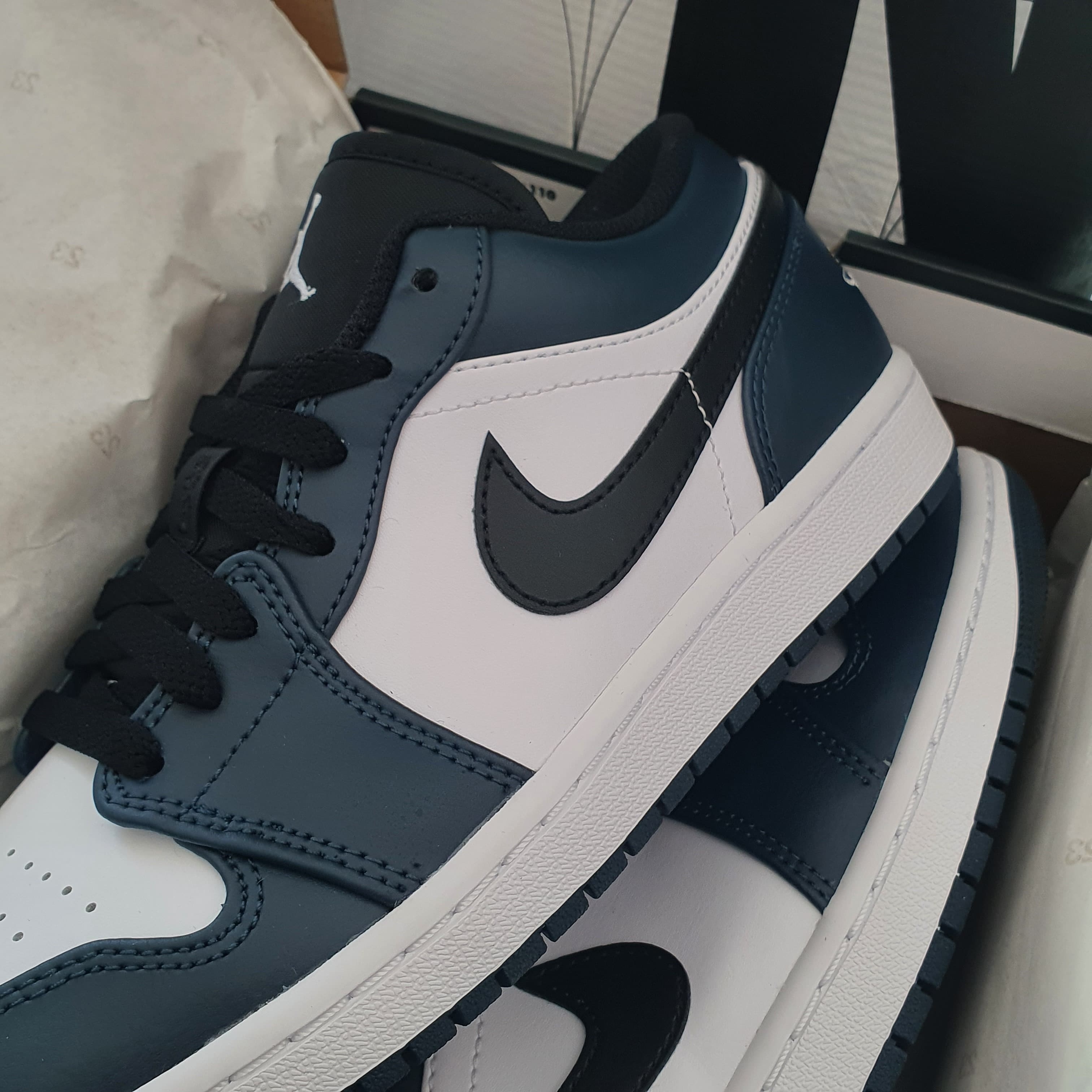 Jordan 1 Low Dark Teal 착용 스타일