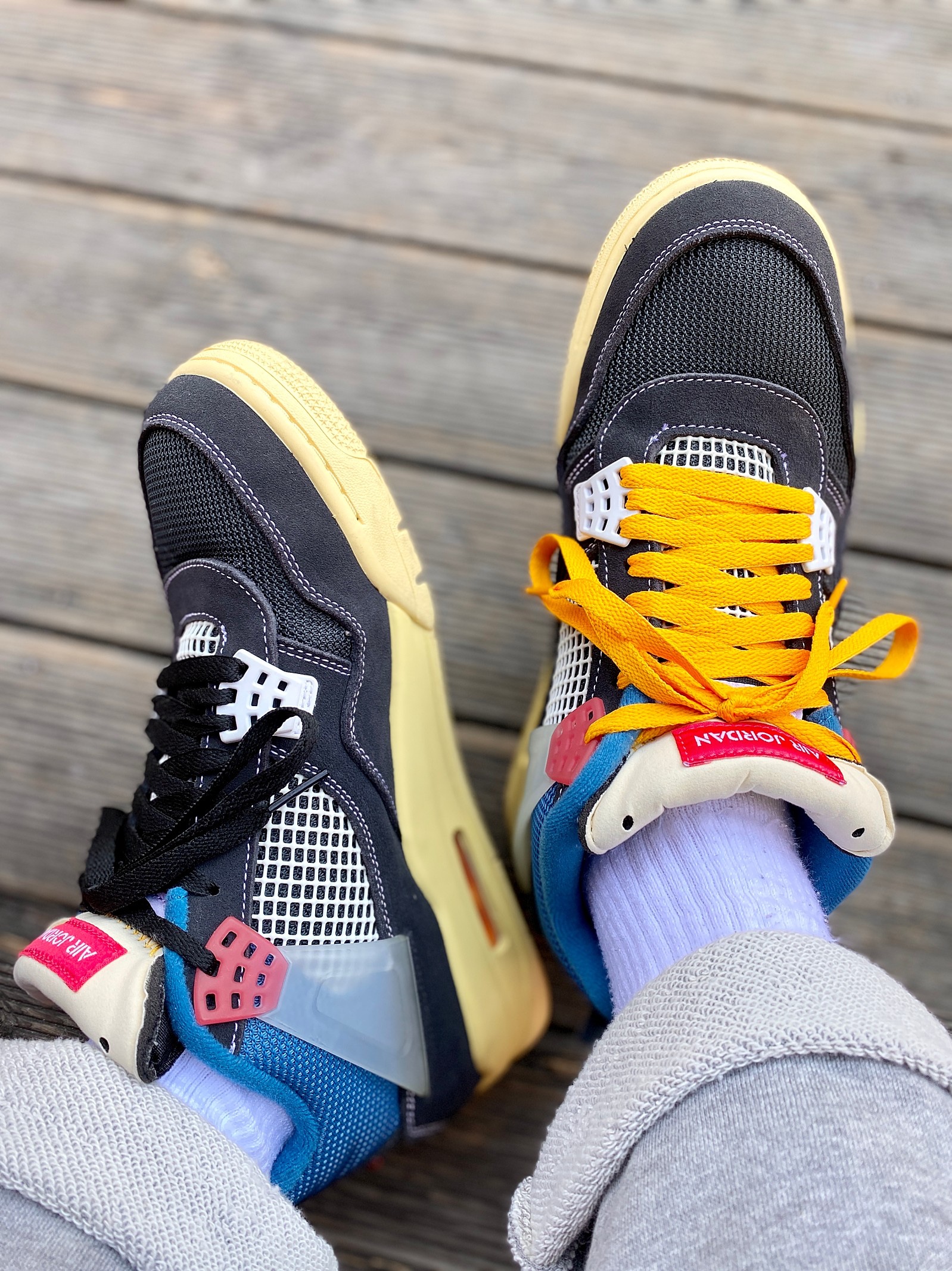 Jordan 4 x Union Retro Off Noir 착용 스타일
