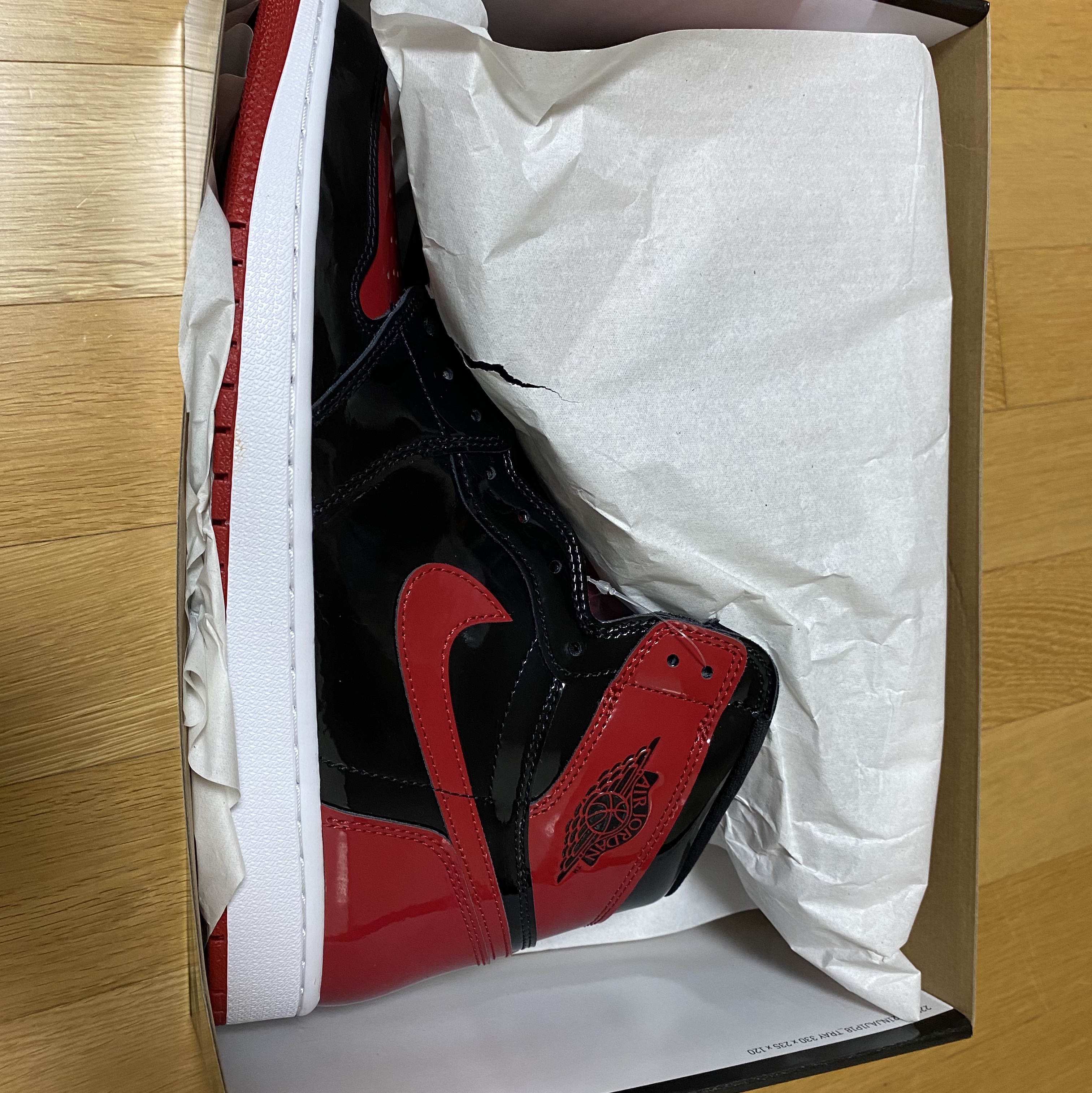 Jordan 1 Retro High OG Patent Bred 착용 스타일 - 3
