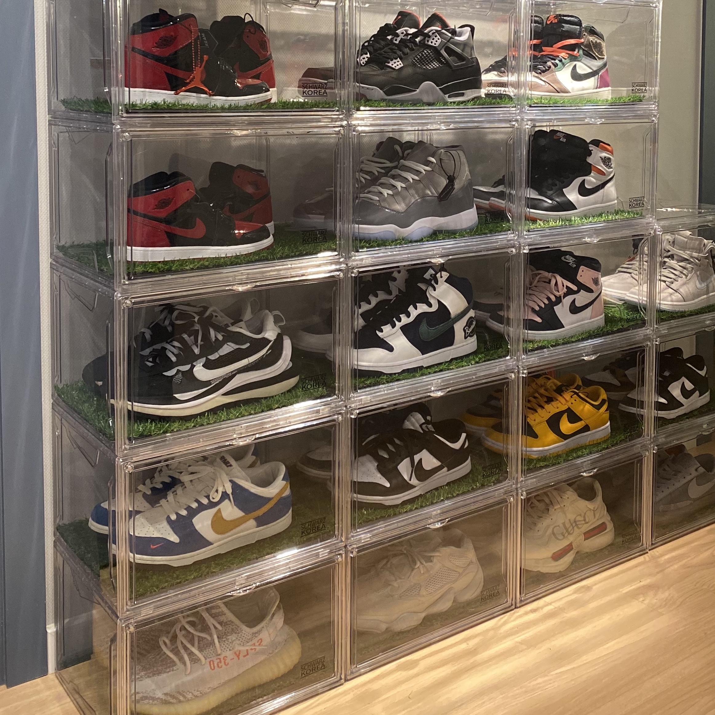 Nike Dunk High PRM EMB College Navy 착용 스타일