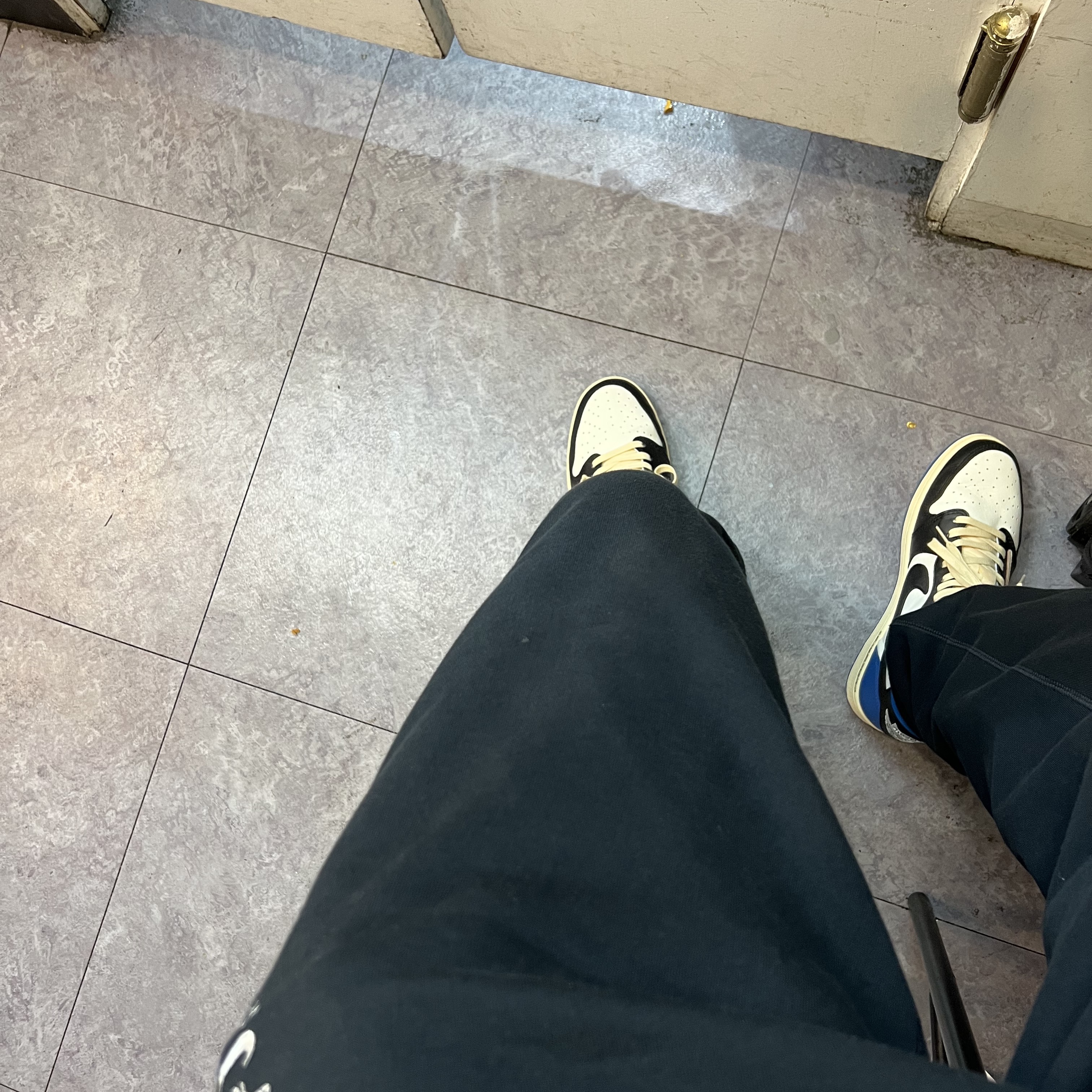 Jordan 1 x Travis Scott x Fragment Retro Low OG SP Military Blue, Nike x Stussy NRG ZR Fleece Pants Black - US/EU 착용 스타일