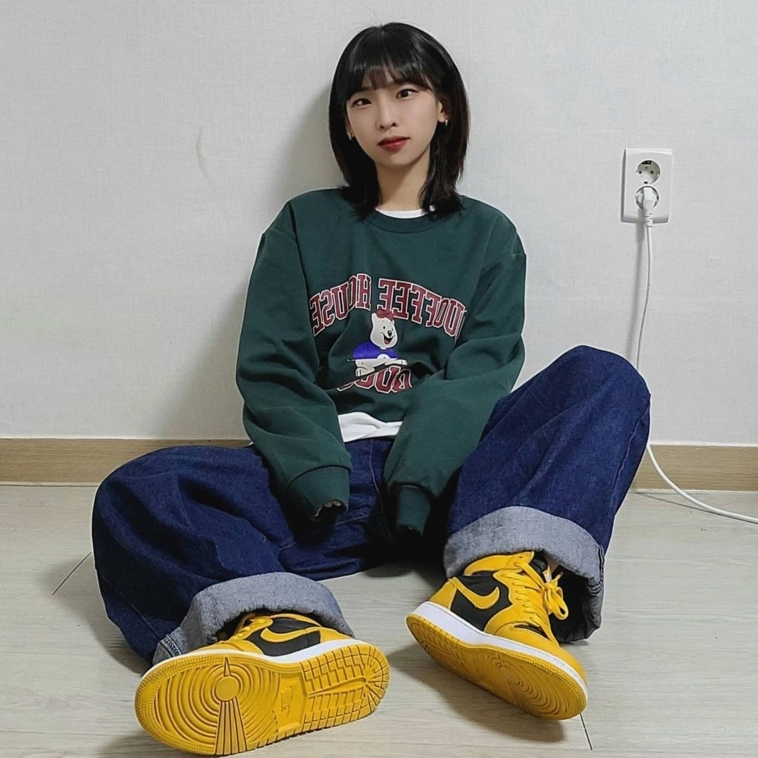 Jordan 1 Retro High OG Pollen 착용 스타일