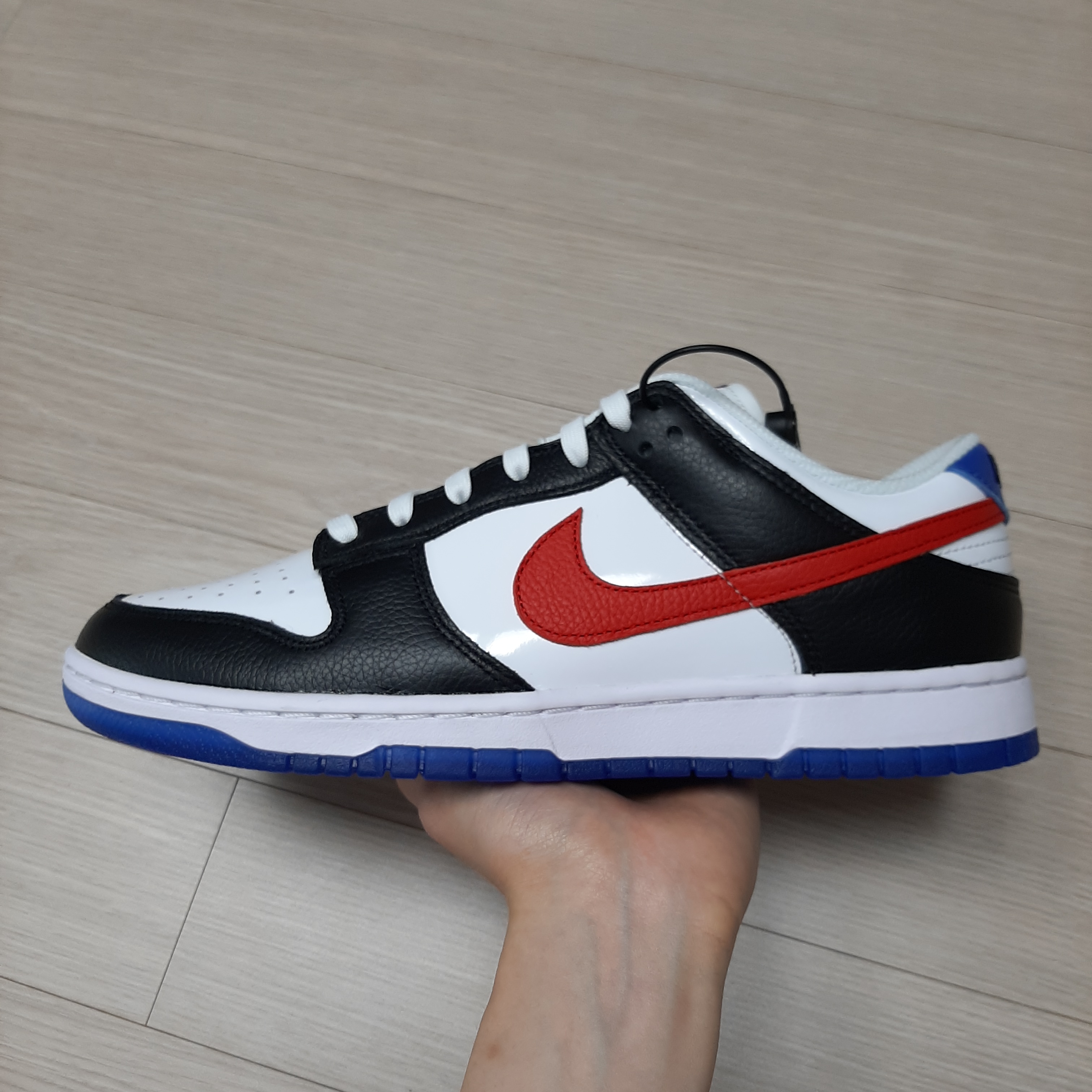 Nike Dunk Low SE Seoul 착용 스타일 - 2