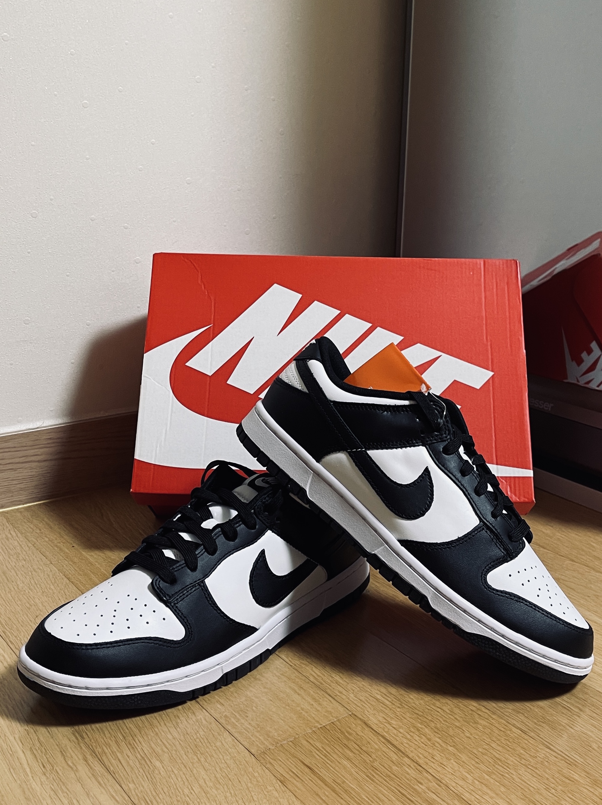 Nike Dunk Low Retro Black, (W) Nike Dunk Low Black 착용 스타일 - 1