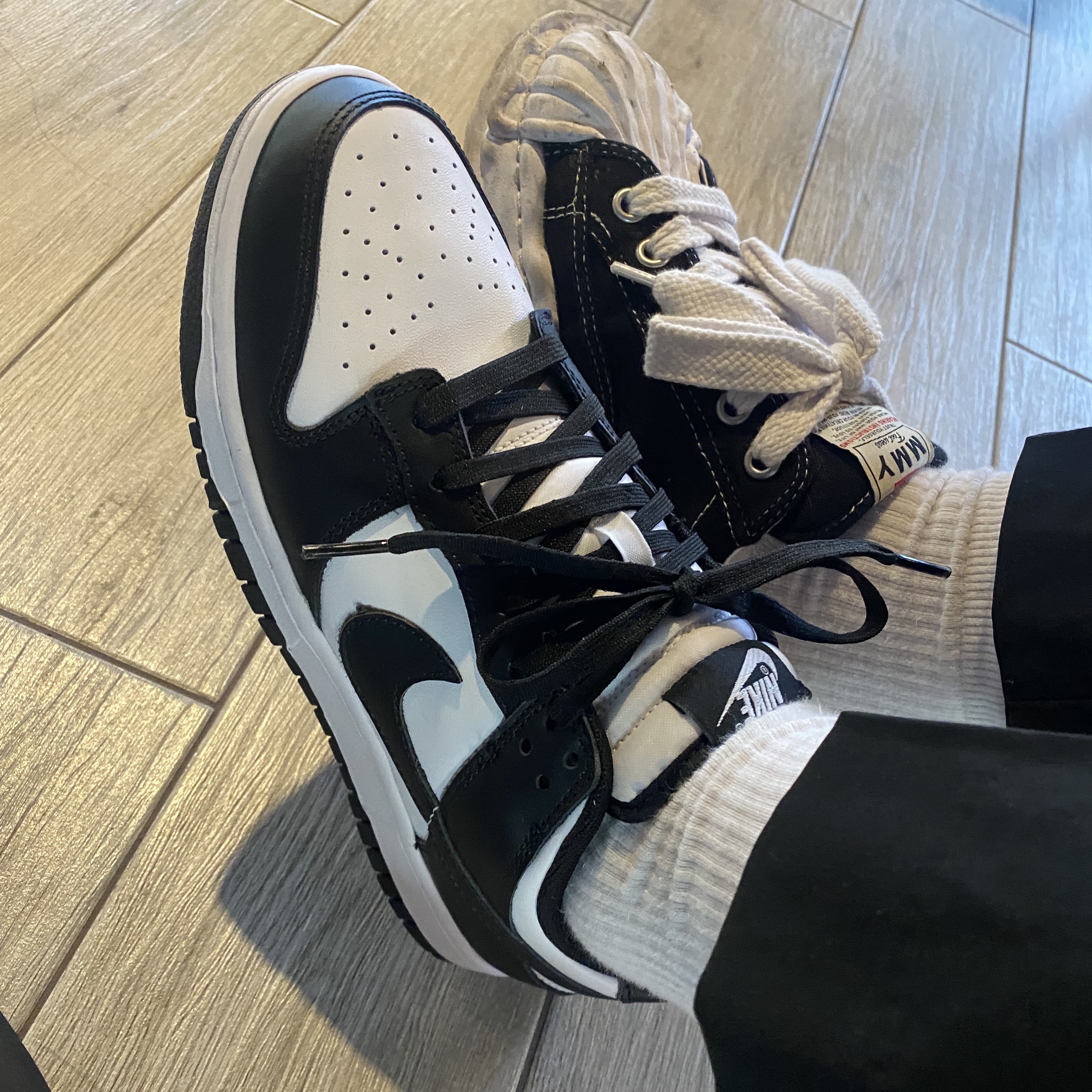Nike x Sacai NRG Parka Sequoia, Nike Dunk Low Retro Black 착용 스타일 - 2