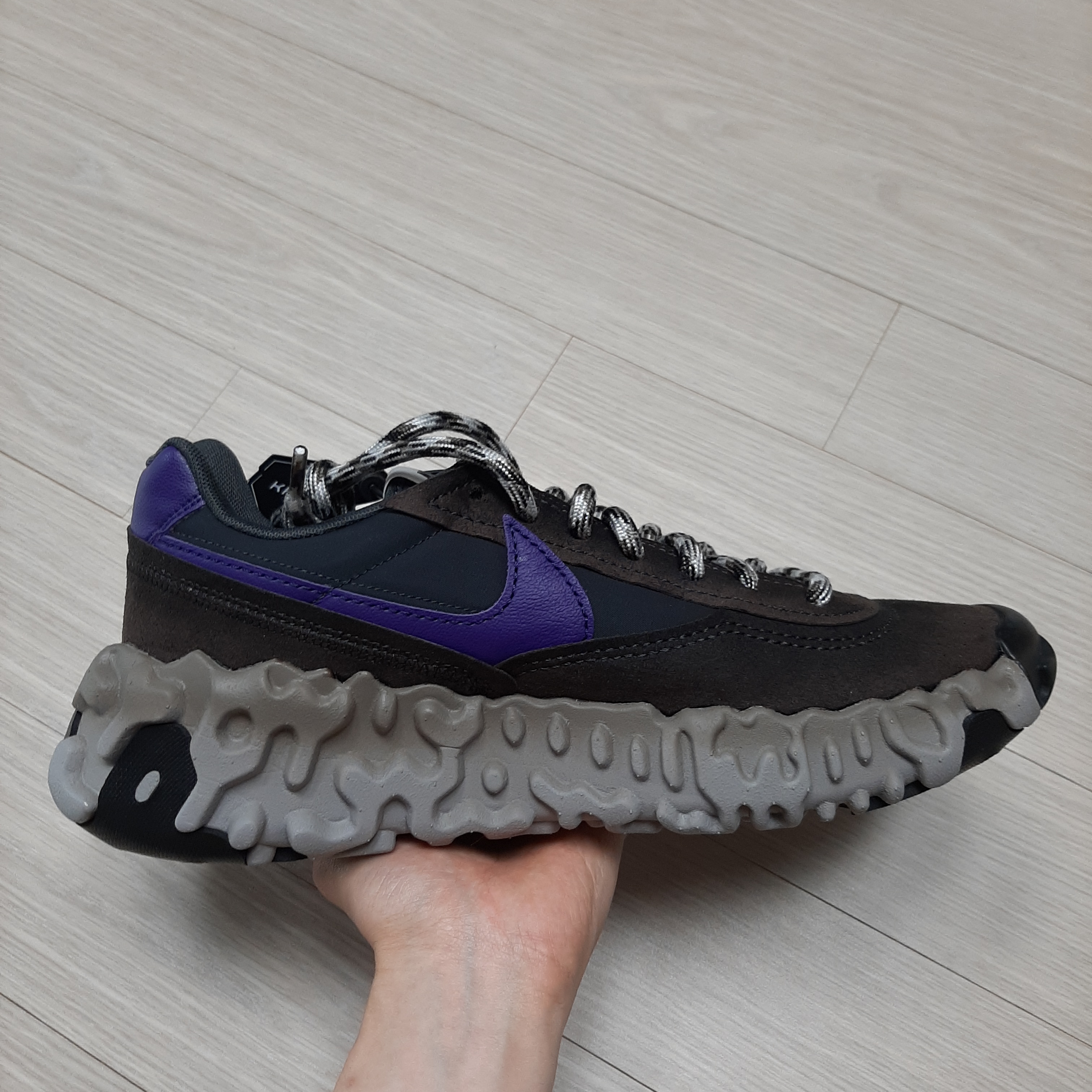 Nike Overbreak SP Baroque Brown 착용 스타일 - 3