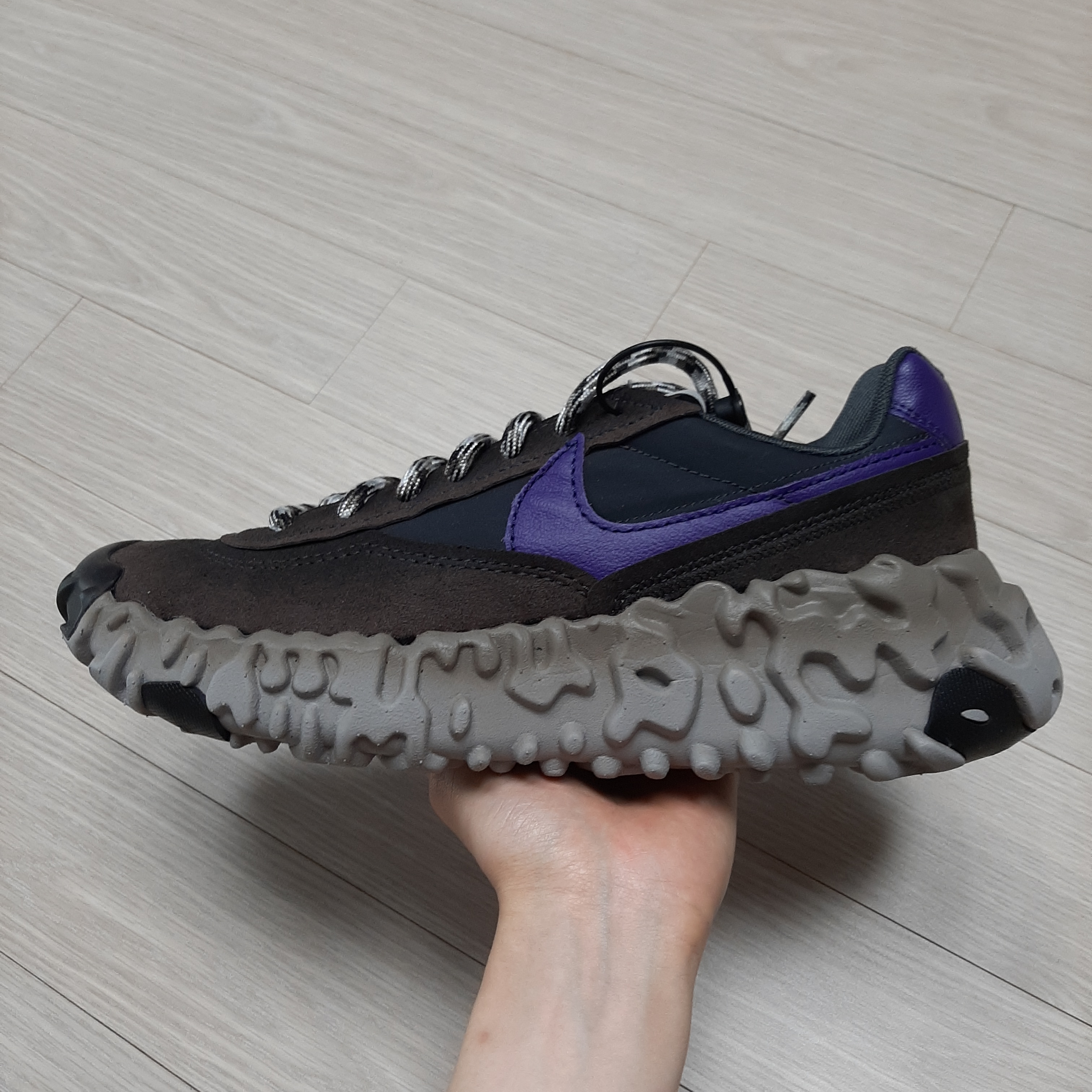Nike Overbreak SP Baroque Brown 착용 스타일 - 2