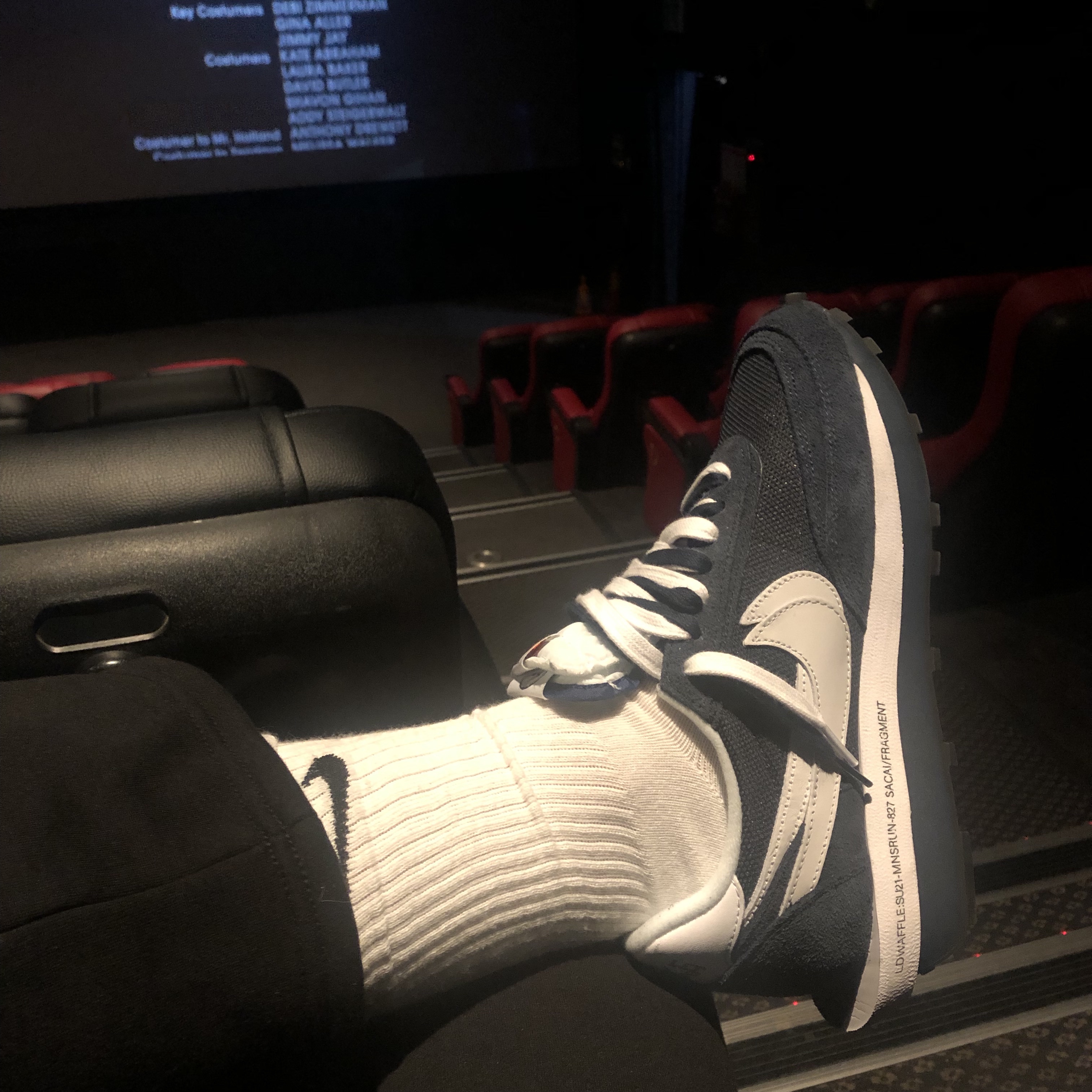 Nike x Sacai x Fragment LDWaffle Blackened Blue 착용 스타일