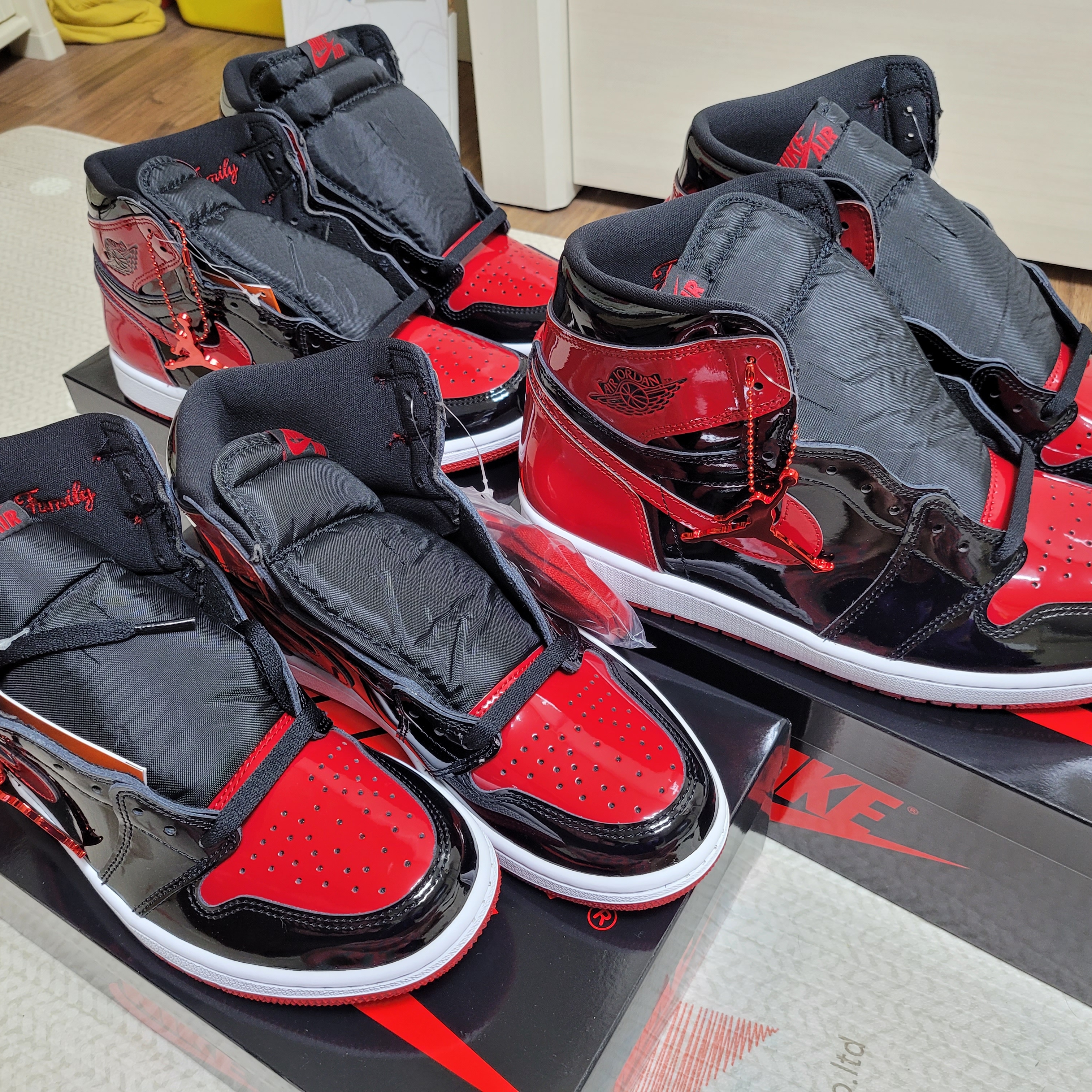 Jordan 1 Retro High OG Patent Bred 착용 스타일