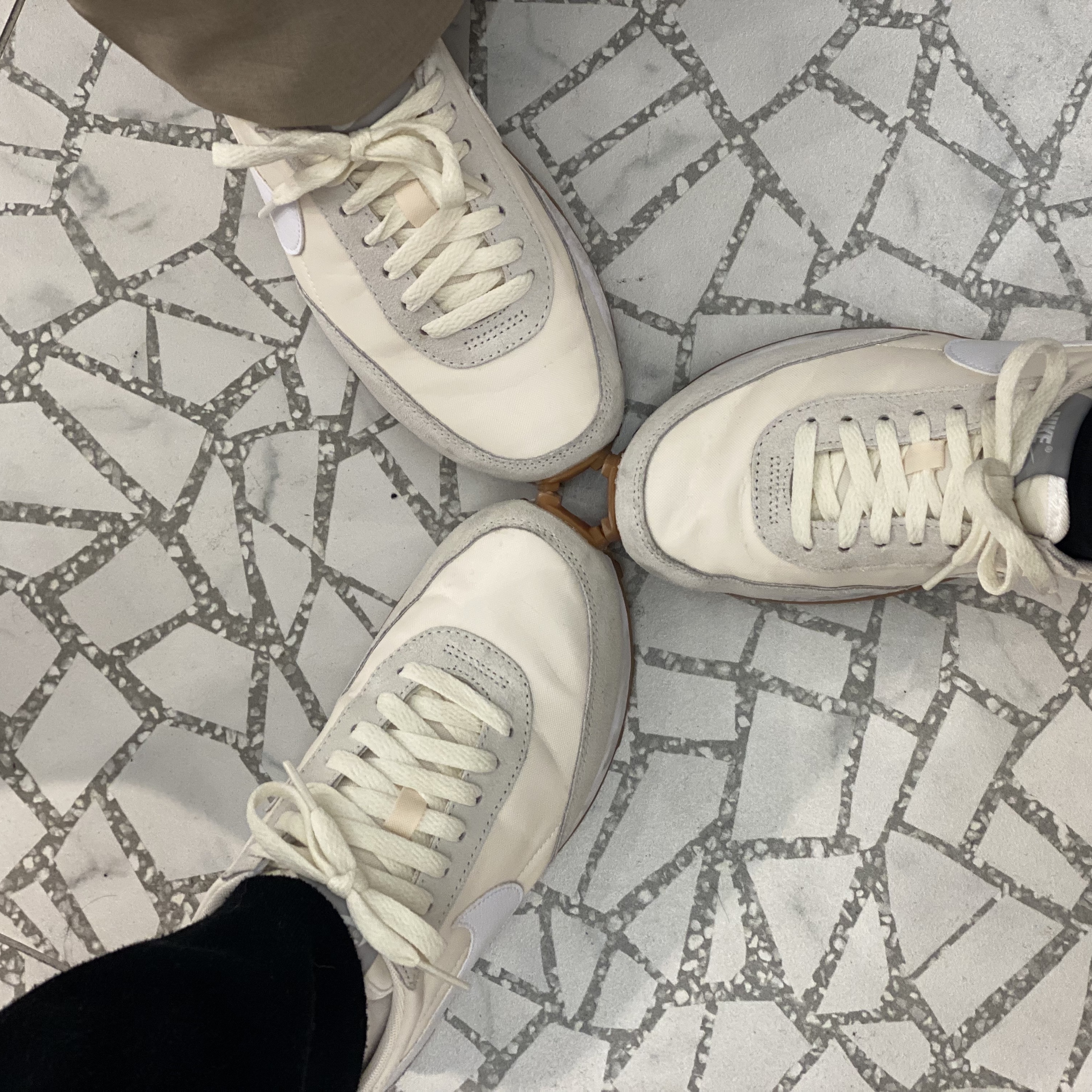 (W) Nike Daybreak Summit White 착용 스타일 - 1