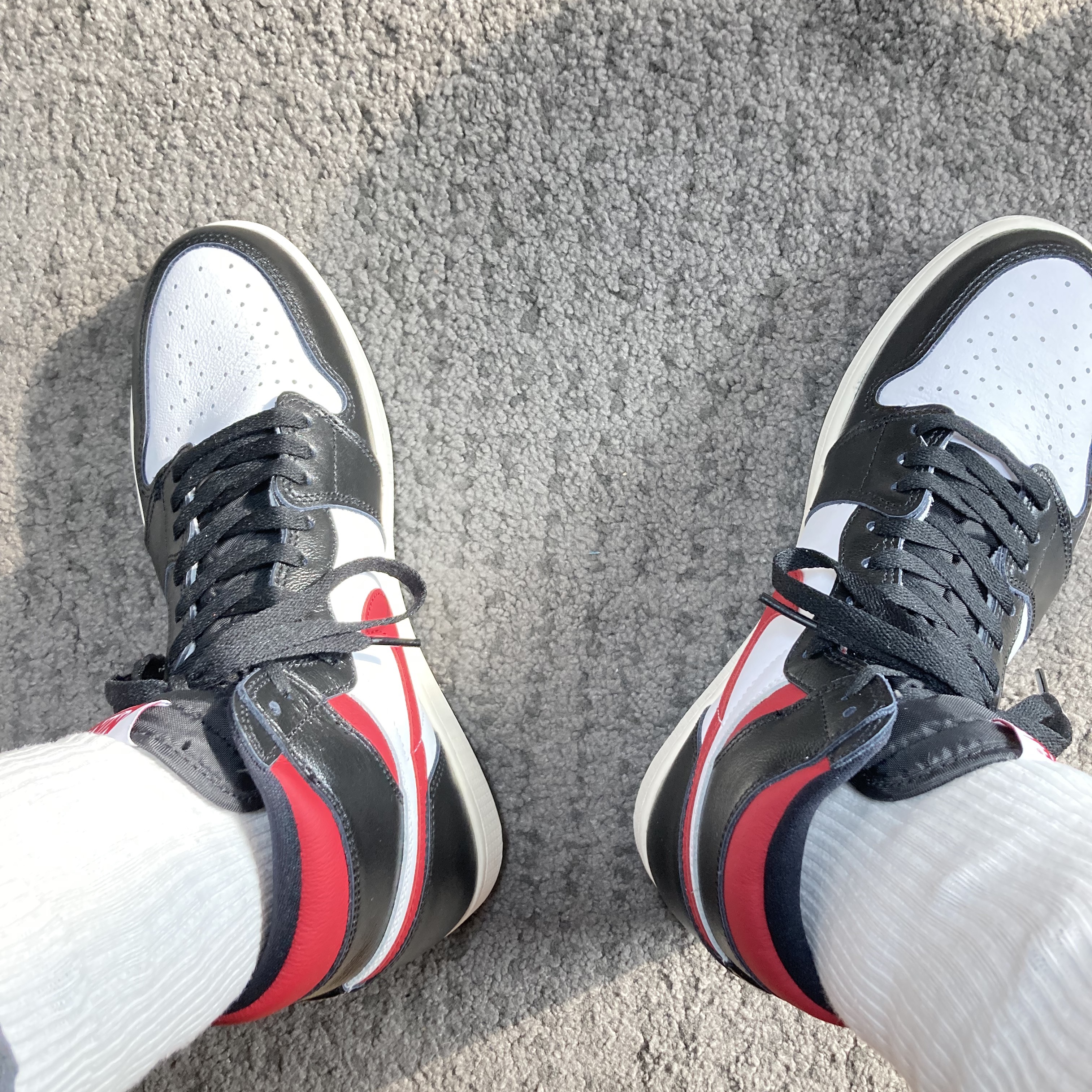Jordan 1 Retro High OG Gym Red 착용 스타일 - 2