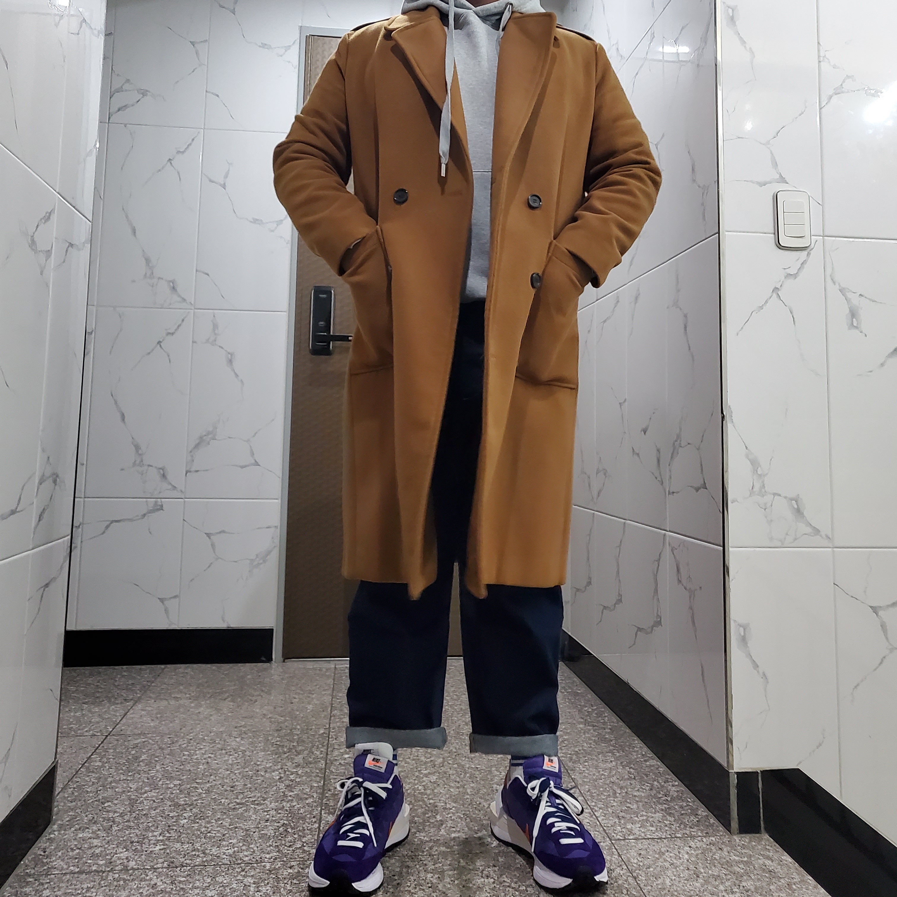 Nike x Sacai VaporWaffle Dark Iris 착용 스타일
