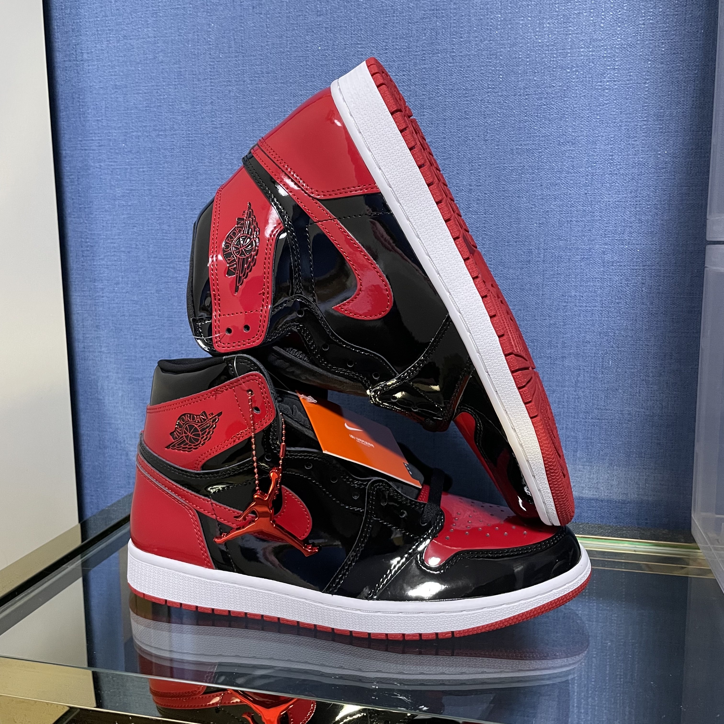 Jordan 1 Retro High OG Patent Bred 착용 스타일
