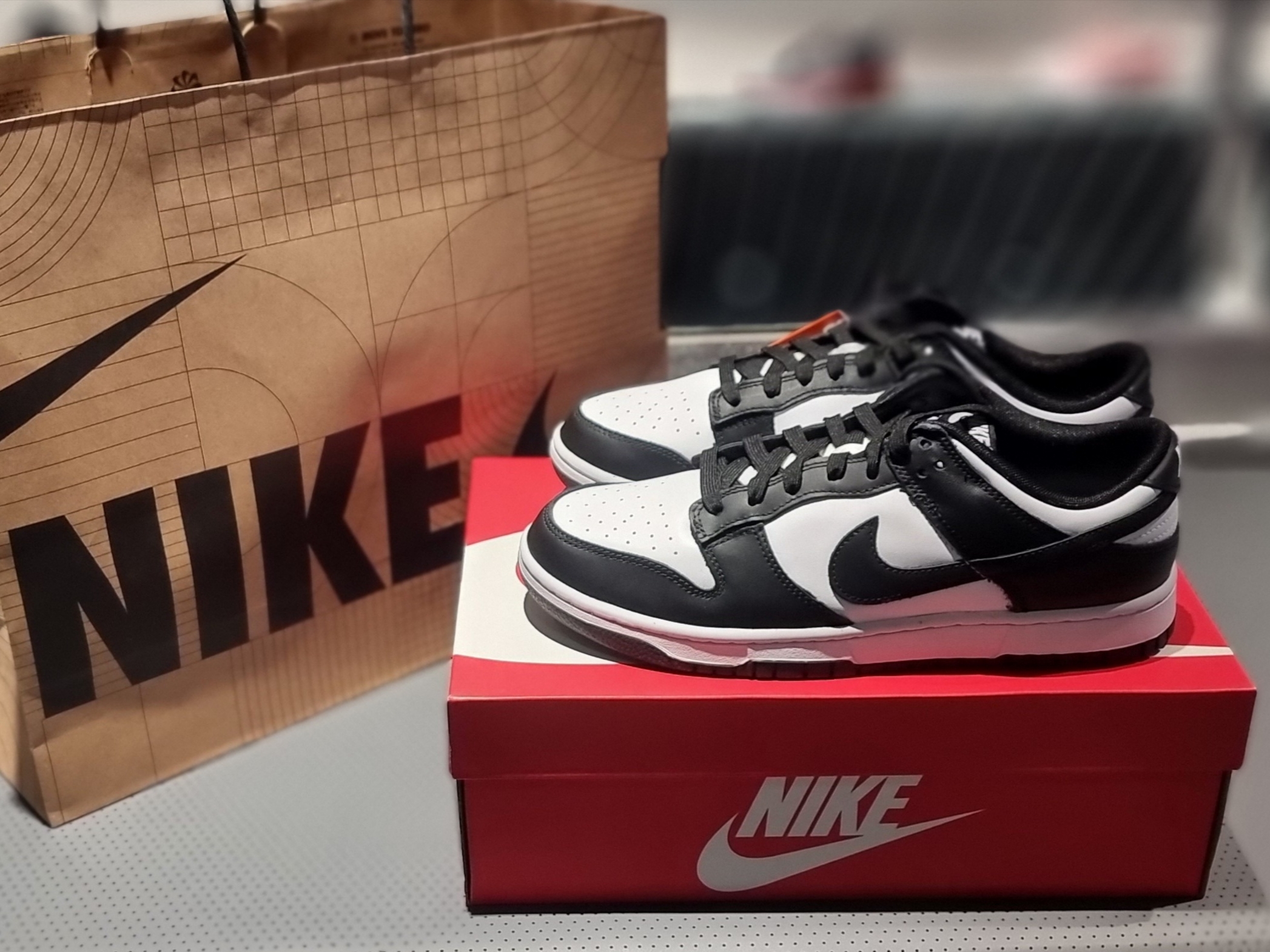 Nike Dunk Low Retro Black 착용 스타일