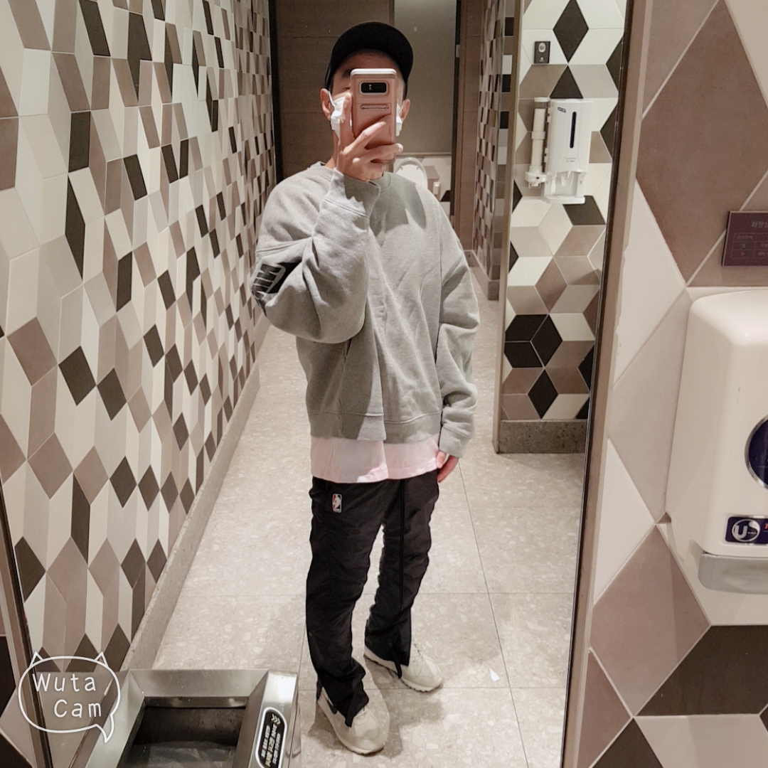 Nike x Fear of God Warm Up Pants Off Noir, Nike x Fear of God Air Skylon 2 Black Sail 착용 스타일
