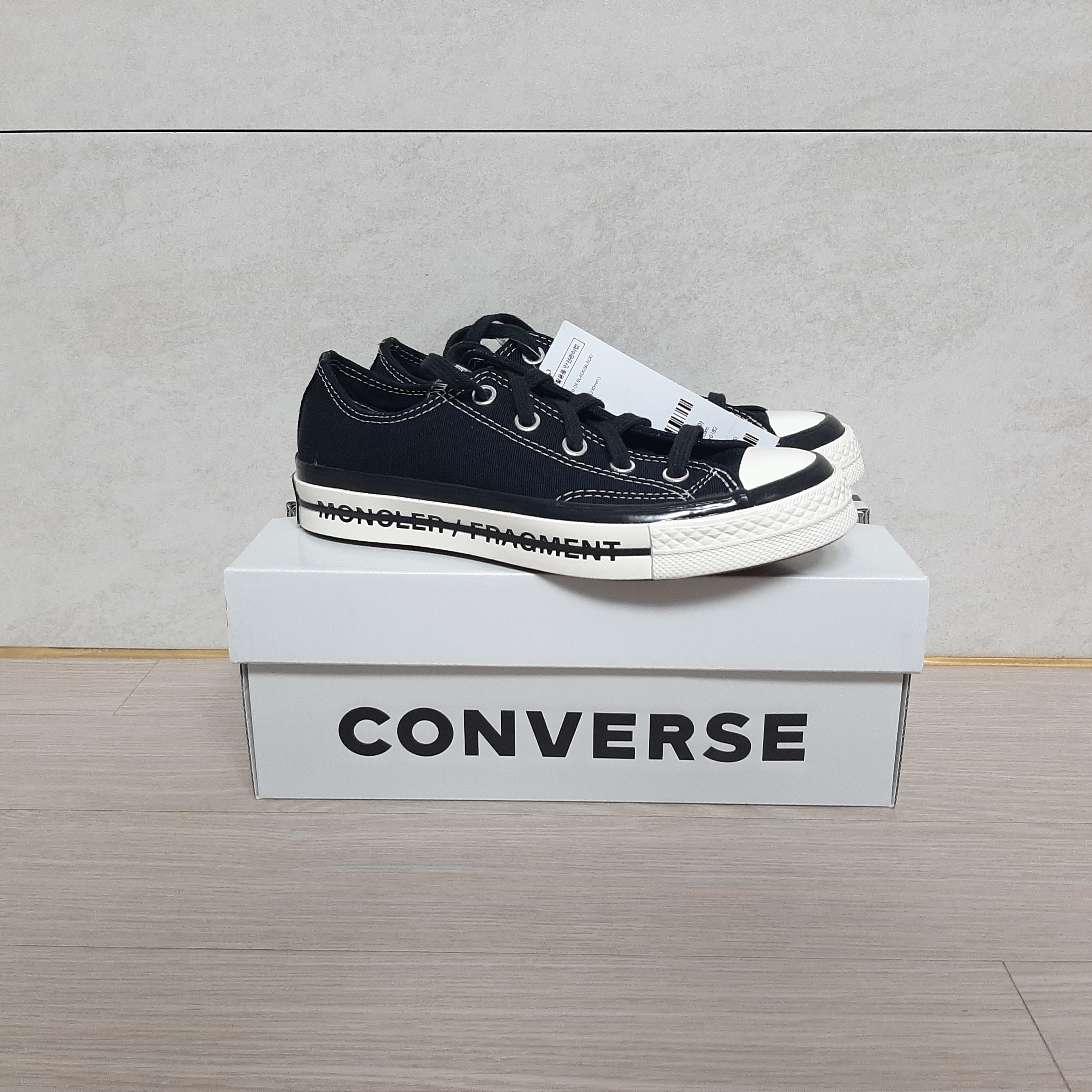 Converse x Moncler x Fragment Chuck 70 Ox Black 착용 스타일 - 1