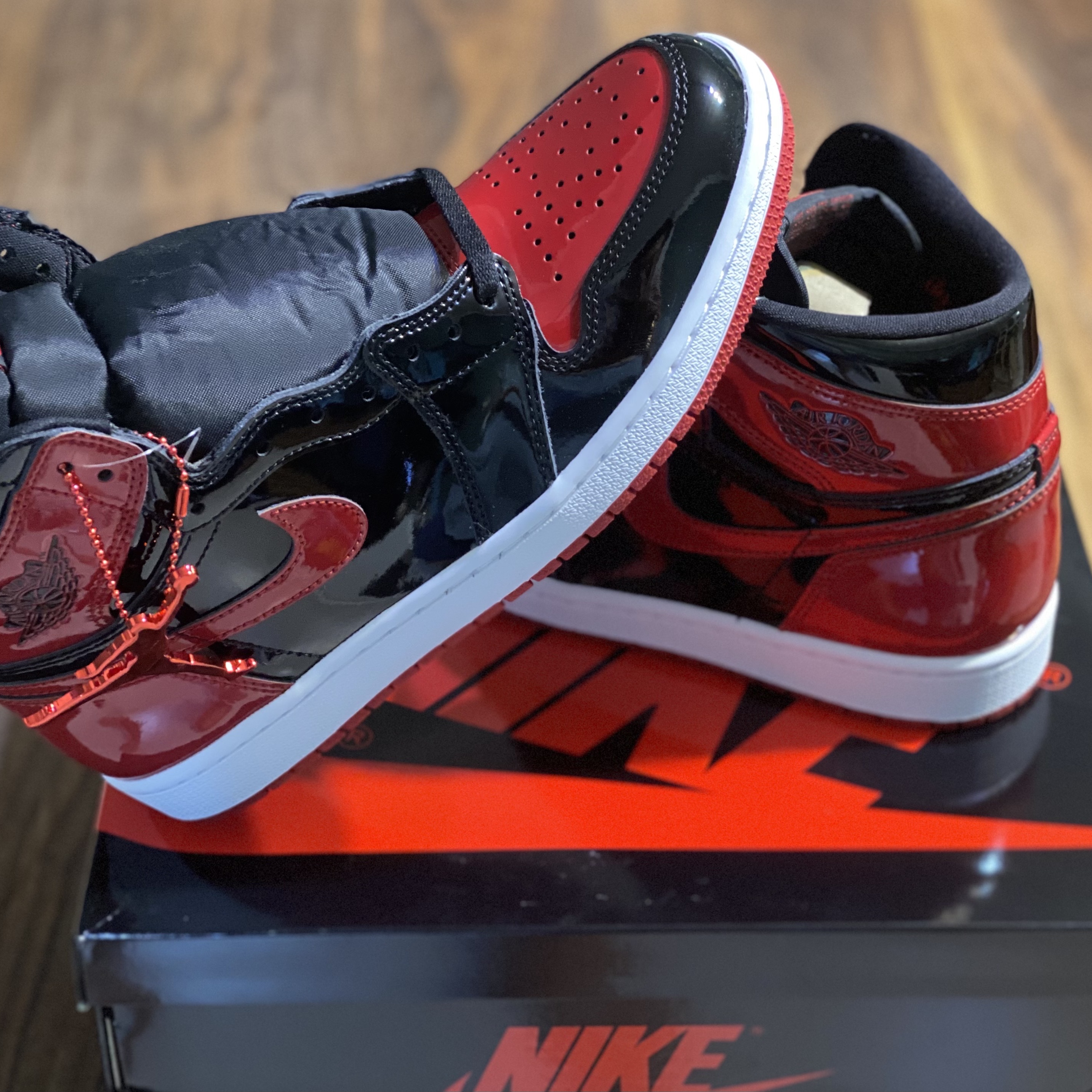 Jordan 1 Retro High OG Patent Bred, (GS) Jordan 1 Retro High OG Patent Bred 착용 스타일 - 3