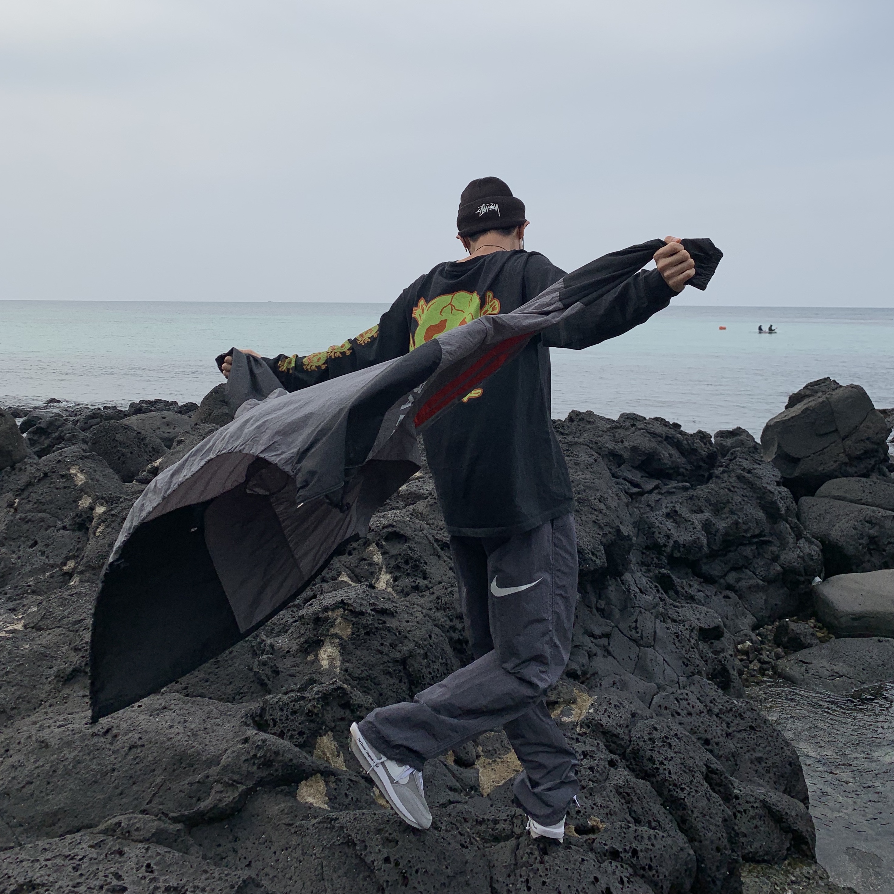Nike x Sacai x Fragment LDWaffle Light Smoke Grey 착용 스타일 - 1