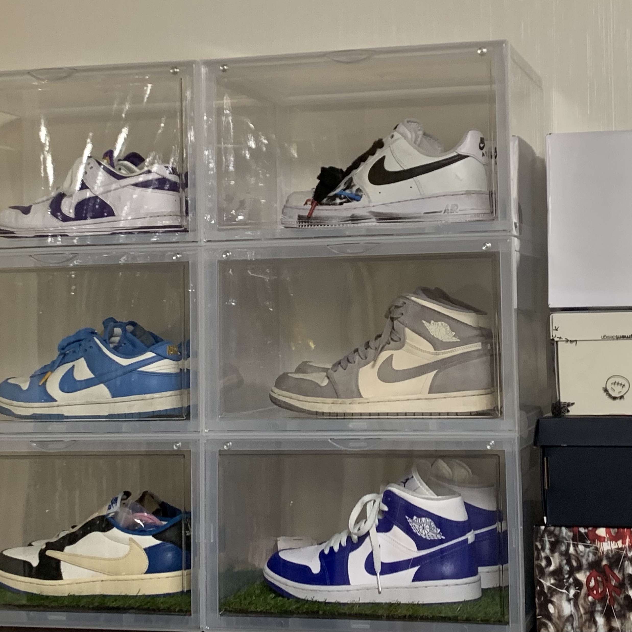 Jordan 1 x Travis Scott x Fragment Retro Low OG SP Military Blue, (W) Nike Dunk Low Coast μ°©μ© μ€νμΌ