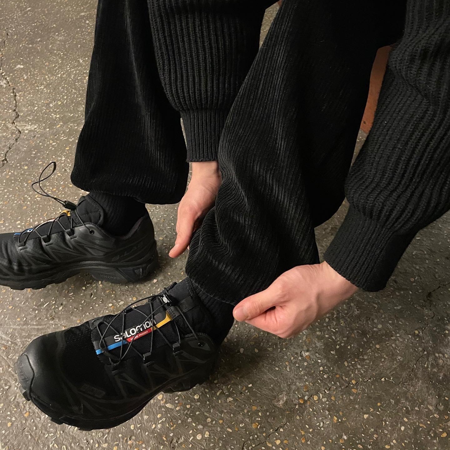Salomon XT-6 ADV Black 착용 스타일 - 2