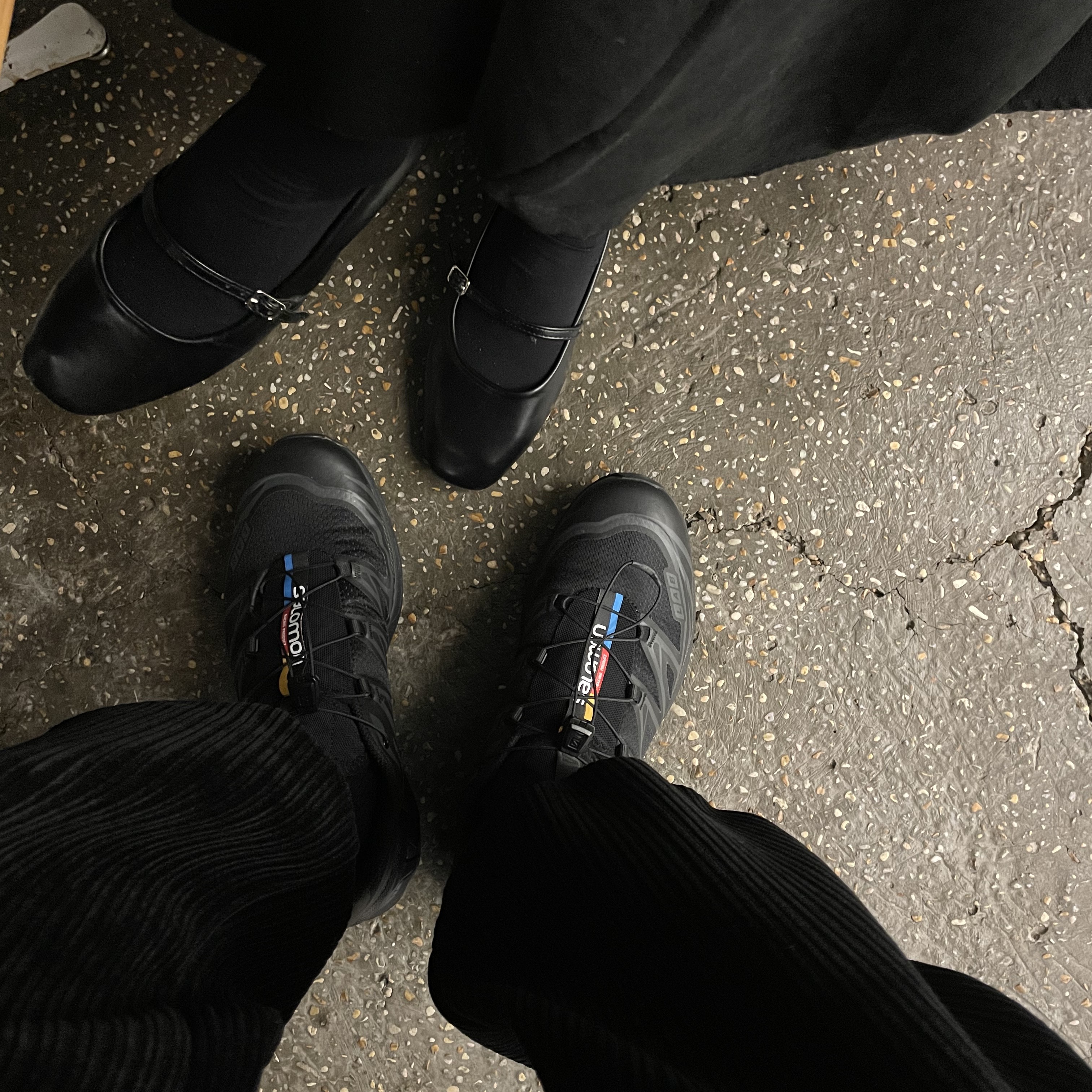 Salomon XT-6 ADV Black 착용 스타일 - 3