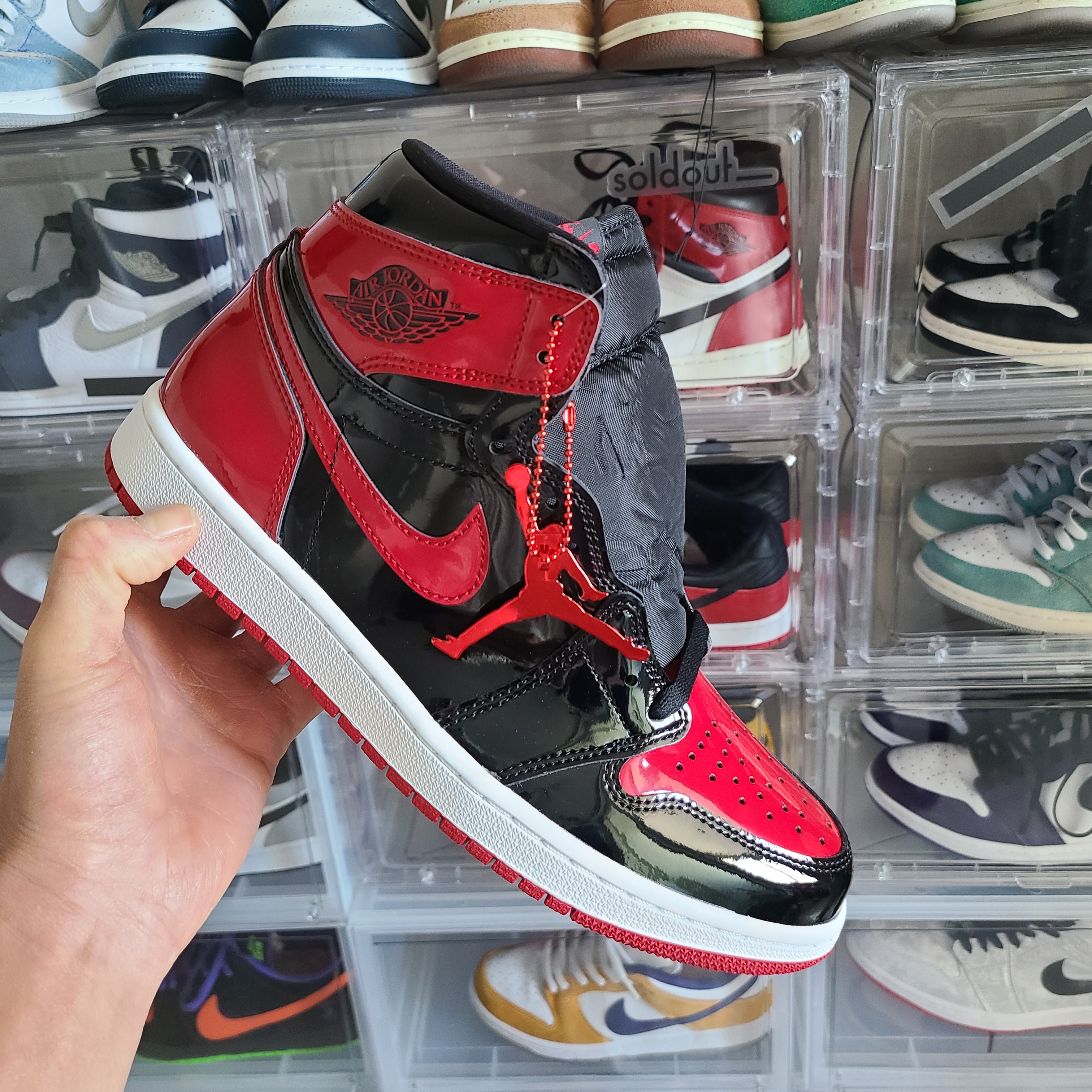 Jordan 1 Retro High OG Patent Bred 착용 스타일 - 2