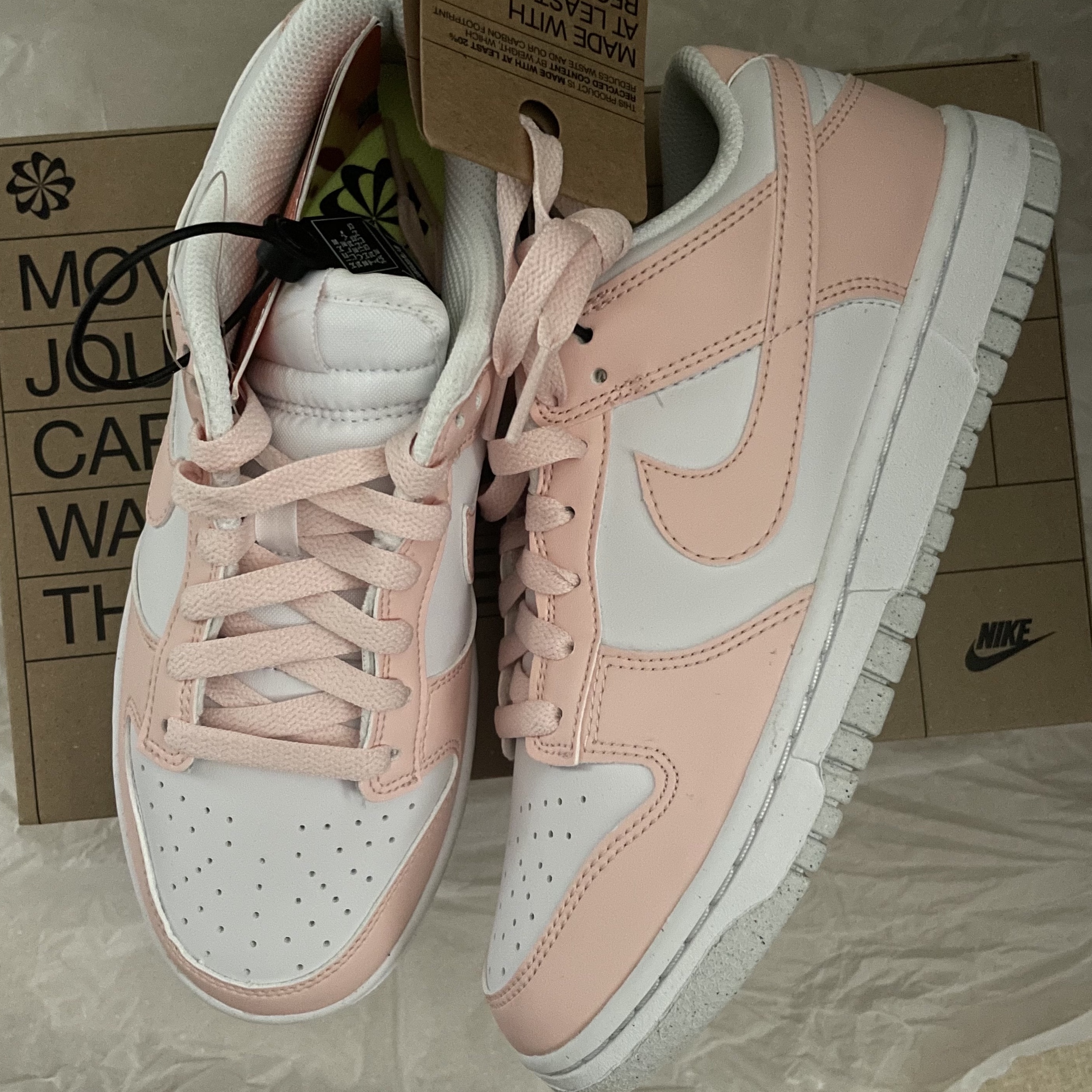 (W) Nike Dunk Low Next Nature Pale Coral 착용 스타일