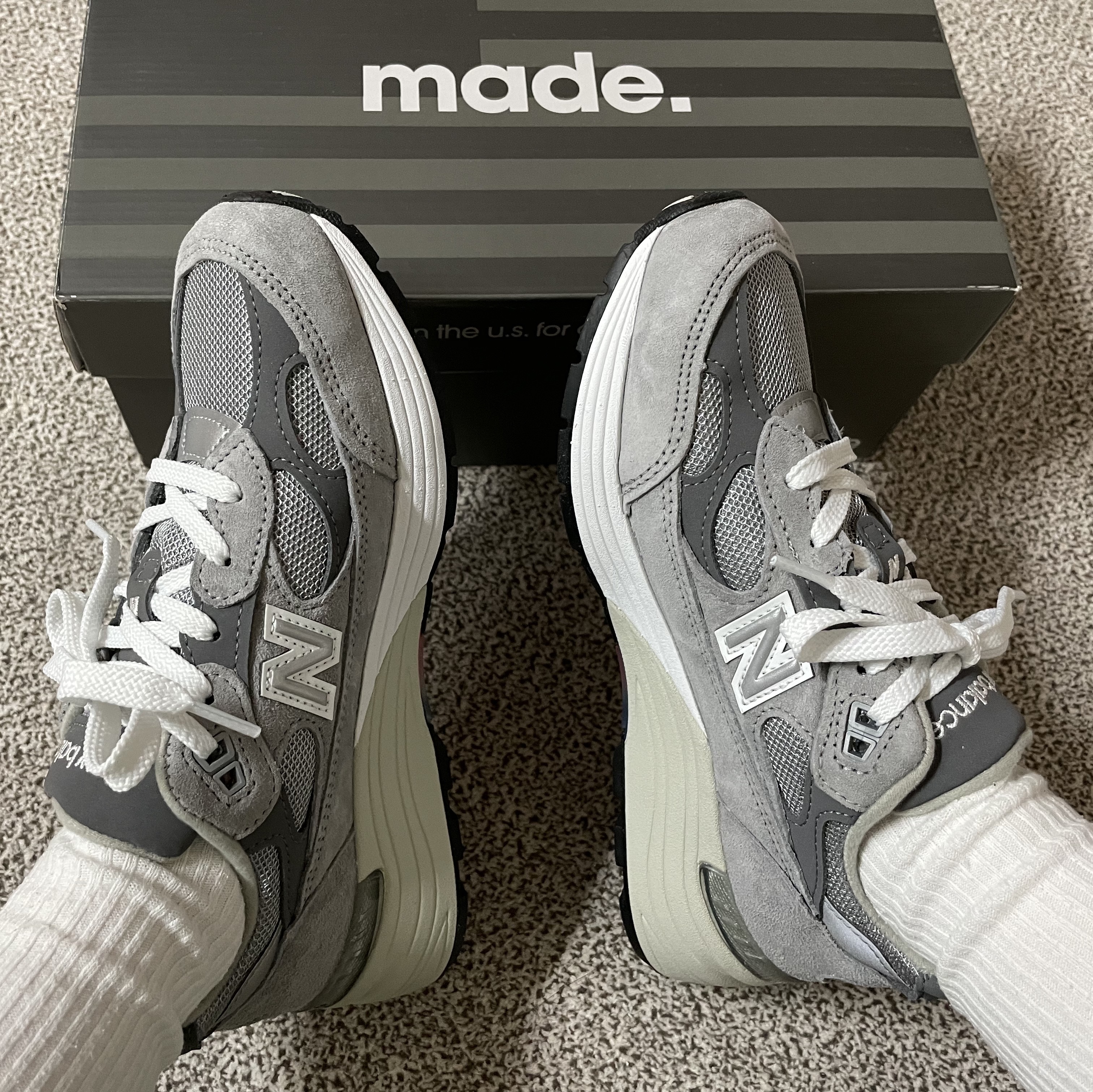 New Balance 992 Made in USA Grey - D Standard 착용 스타일 - 2
