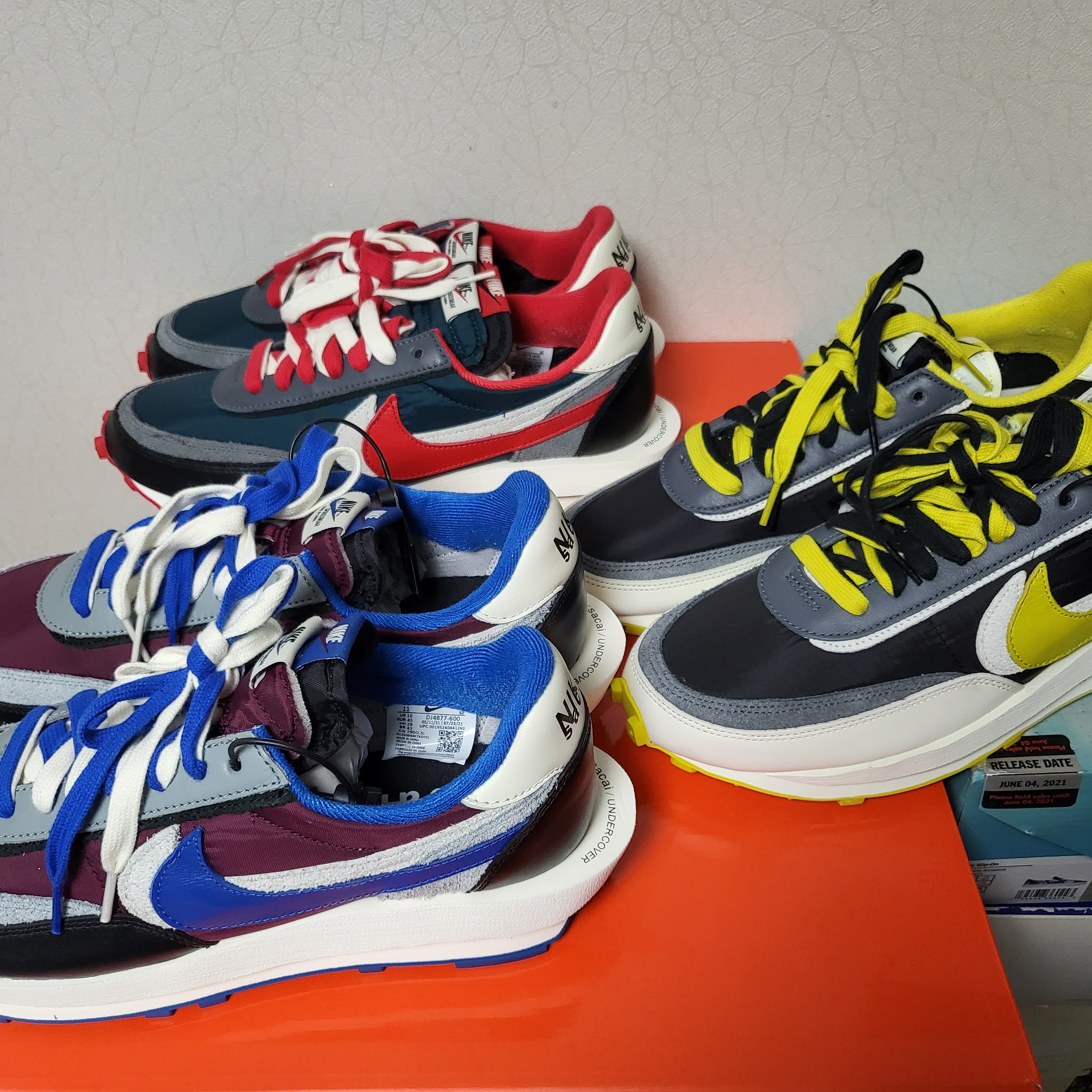 Nike x Sacai x Undercover LDWaffle Black Bright Citron, Nike x Sacai x Undercover LDWaffle Night Maroon Team Royal 착용 스타일