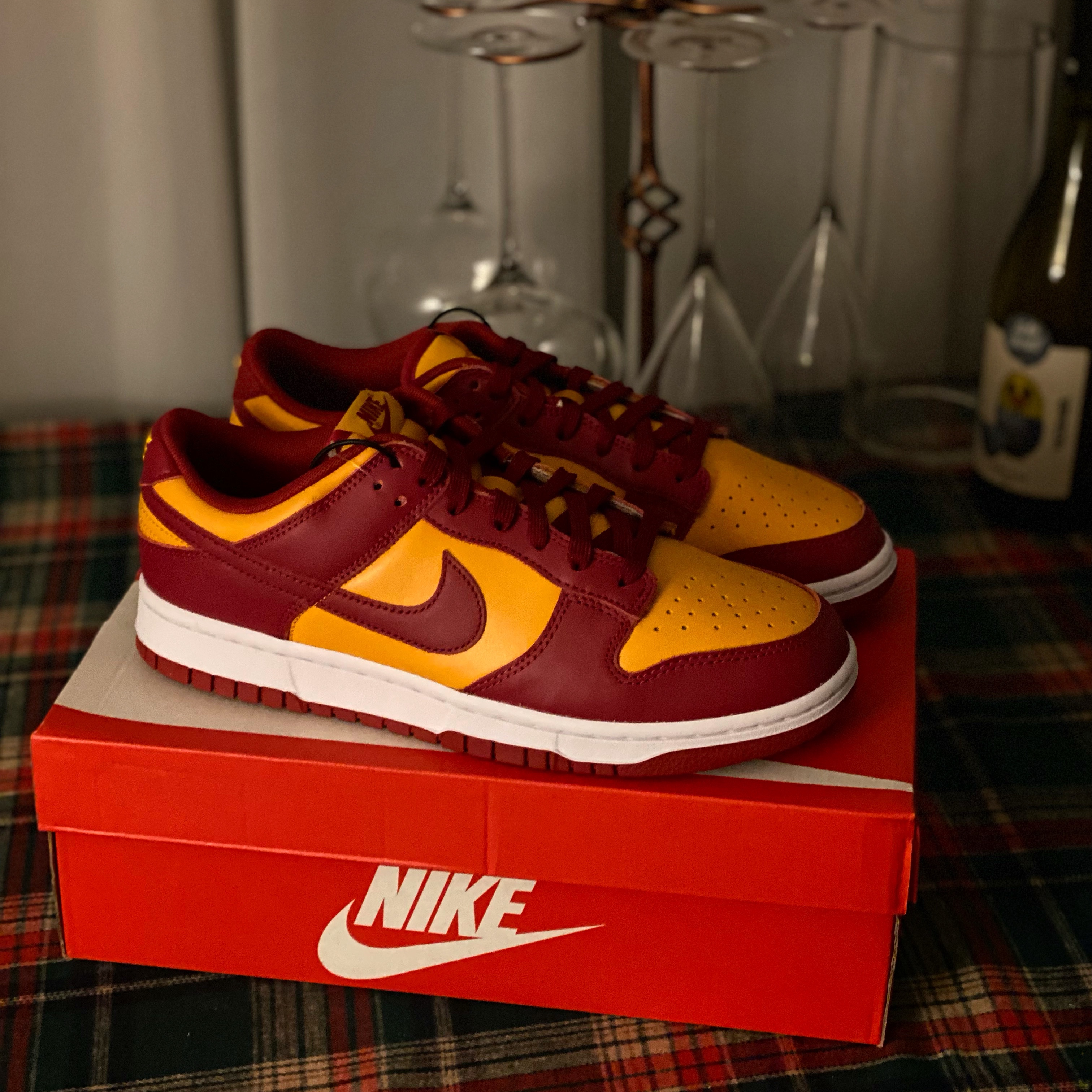 Nike Dunk Low Retro Championship Gold 착용 스타일