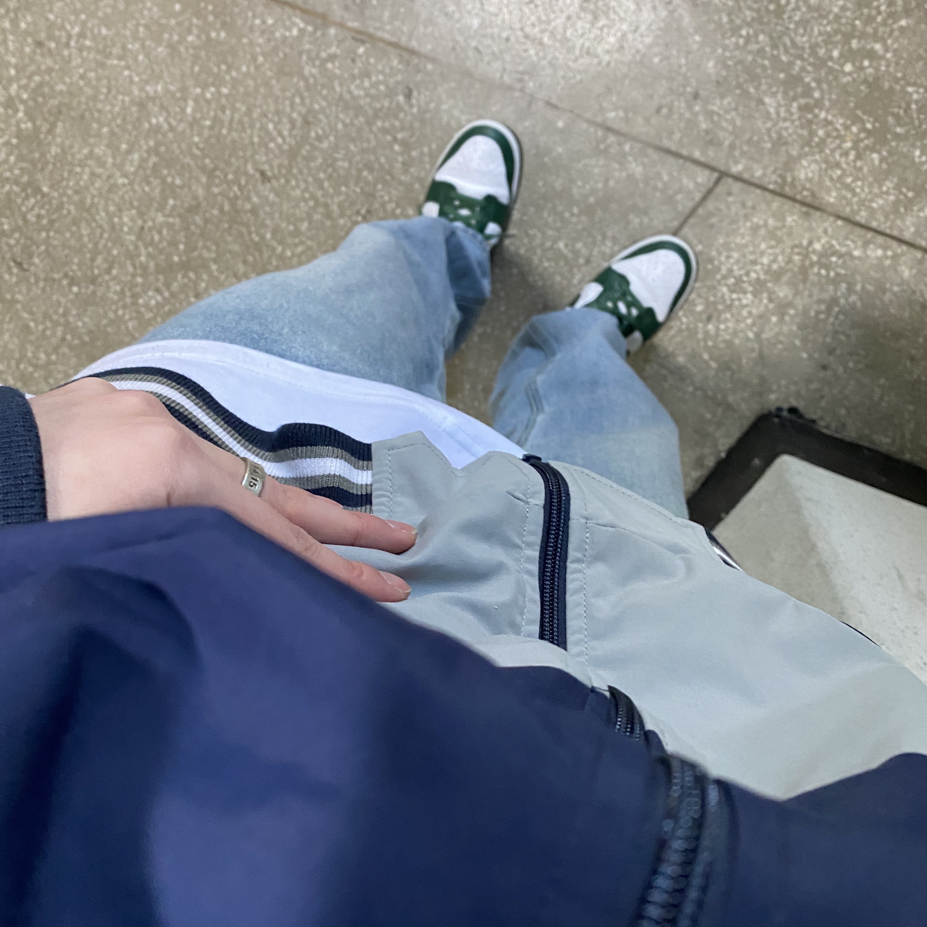 Nike Dunk Low Retro Varsity Green, Supreme x New York Yankees Track Jacket Navy - 21FW 착용 스타일